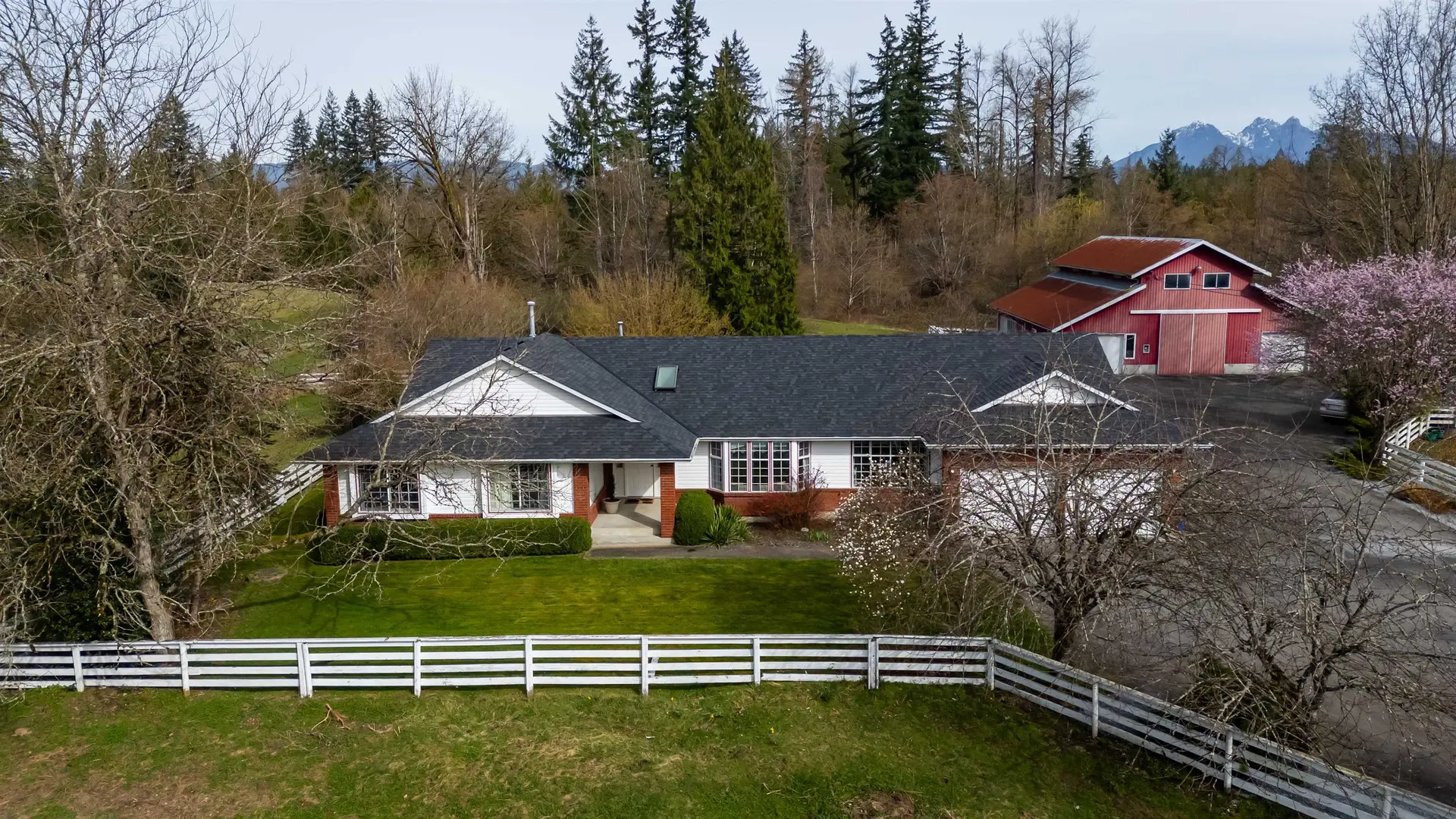 Property at 21747 100 Avenue, Langley, BC