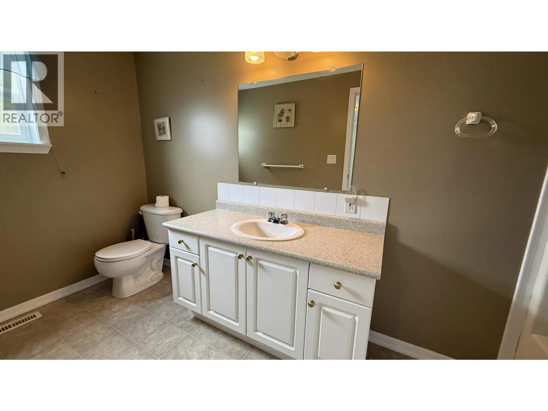 #47 375 HORSE LAKE ROAD - Image 13