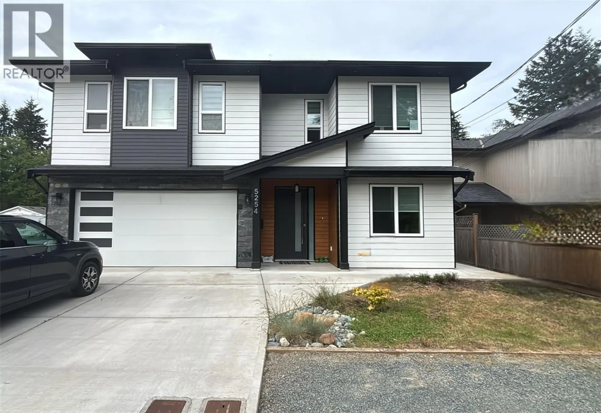 Property at 5254 Sherbourne Dr, Nanaimo, BC