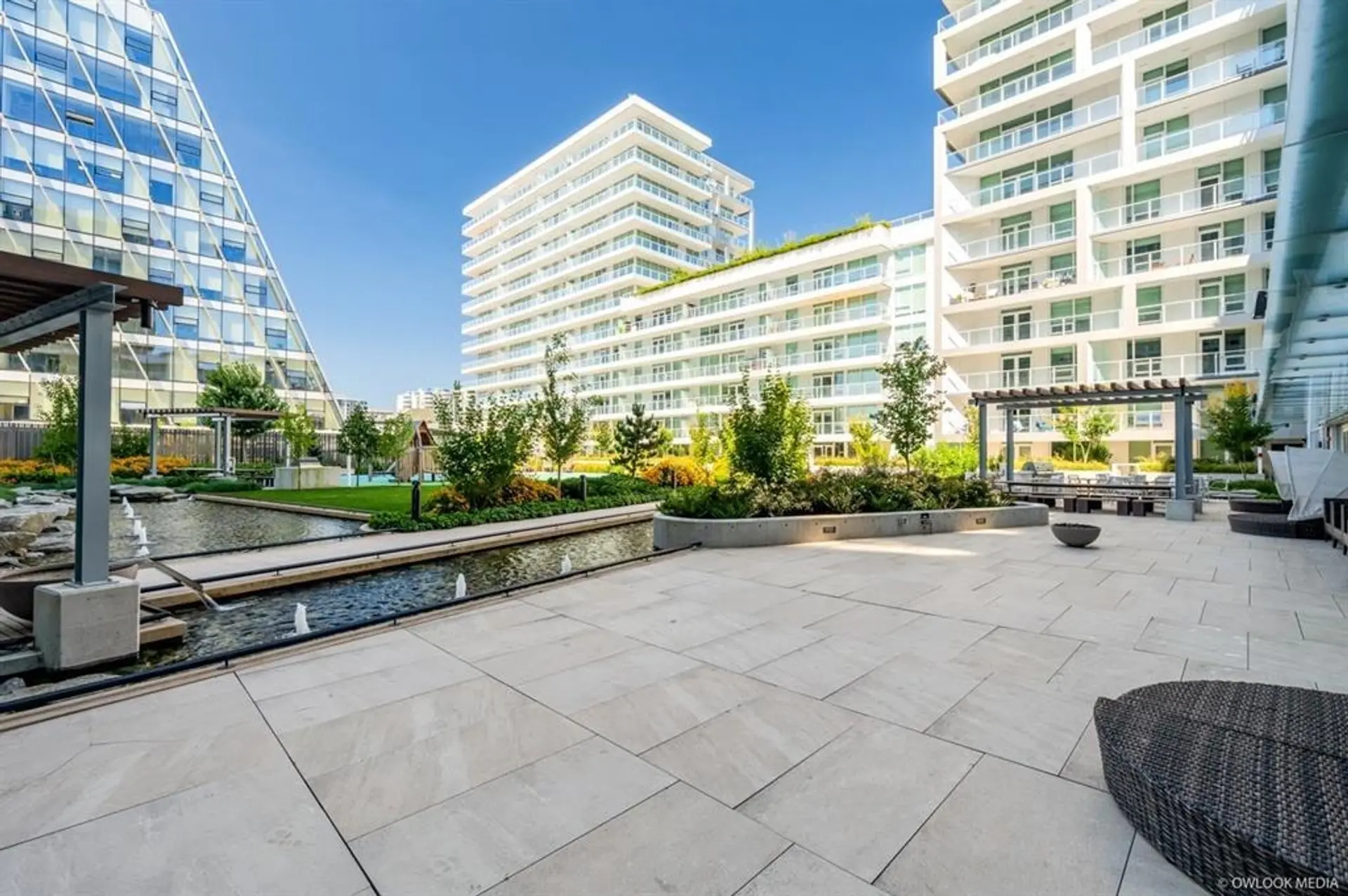 #1413 8133 Cook Road - Image 2