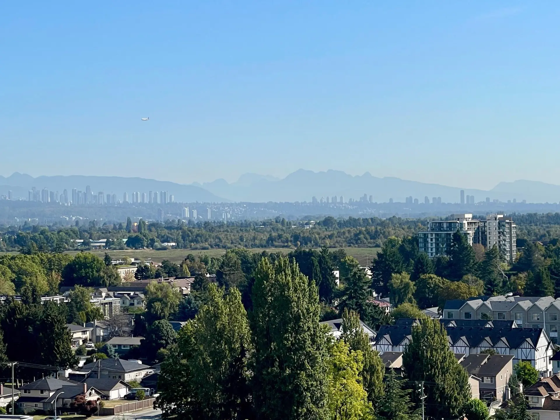 #1413 8133 Cook Road - Image 11