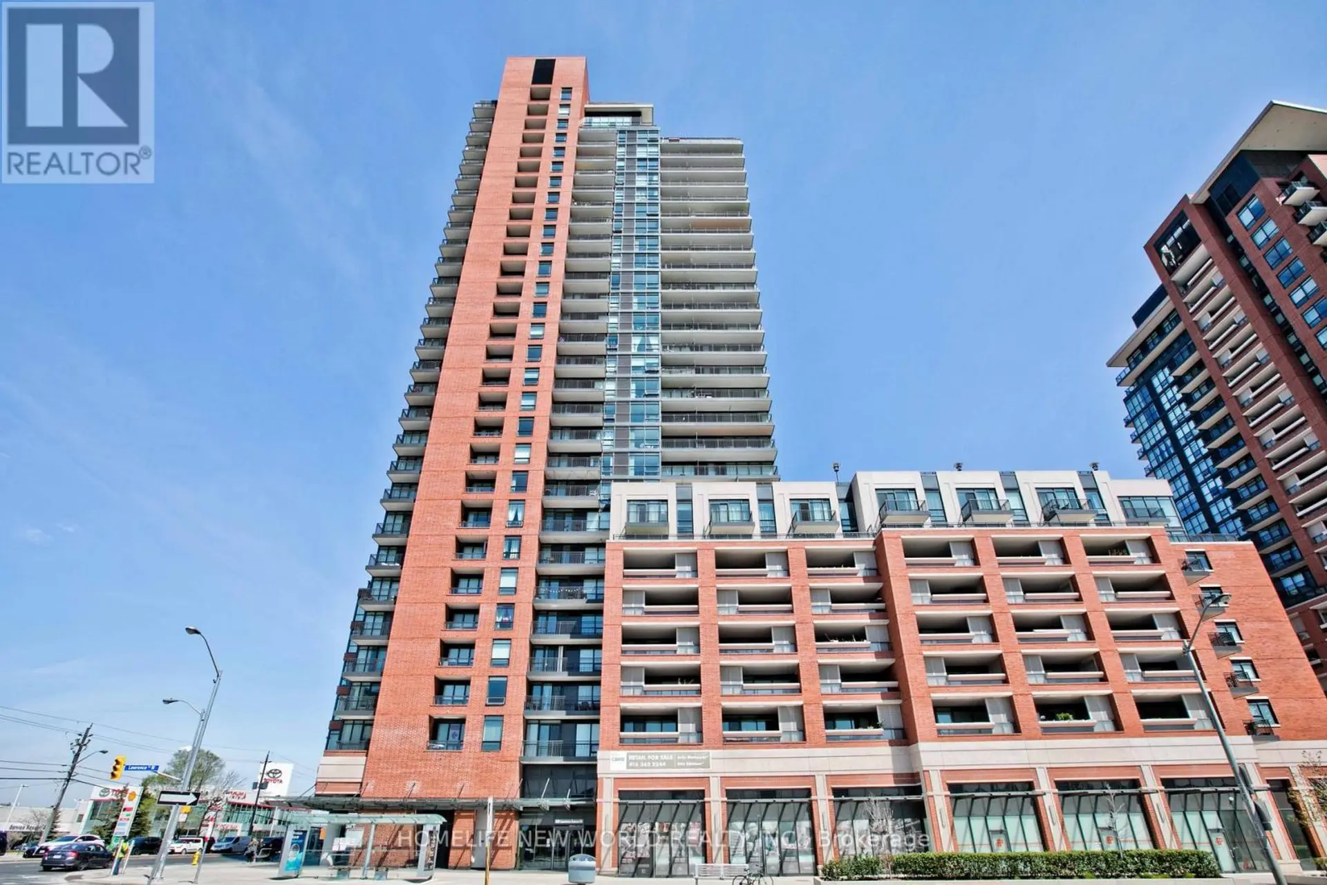 #836 830 LAWRENCE AVENUE W - Image 1