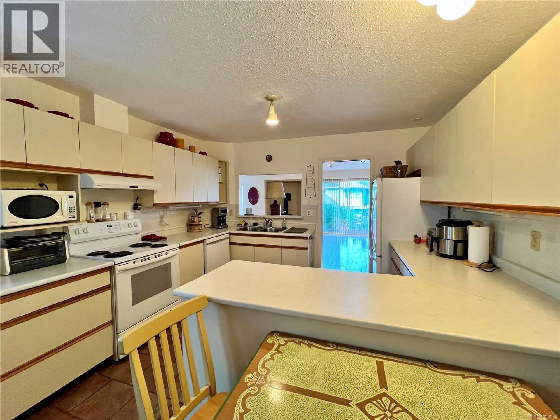 #3 130 Corbett Rd - Image 5