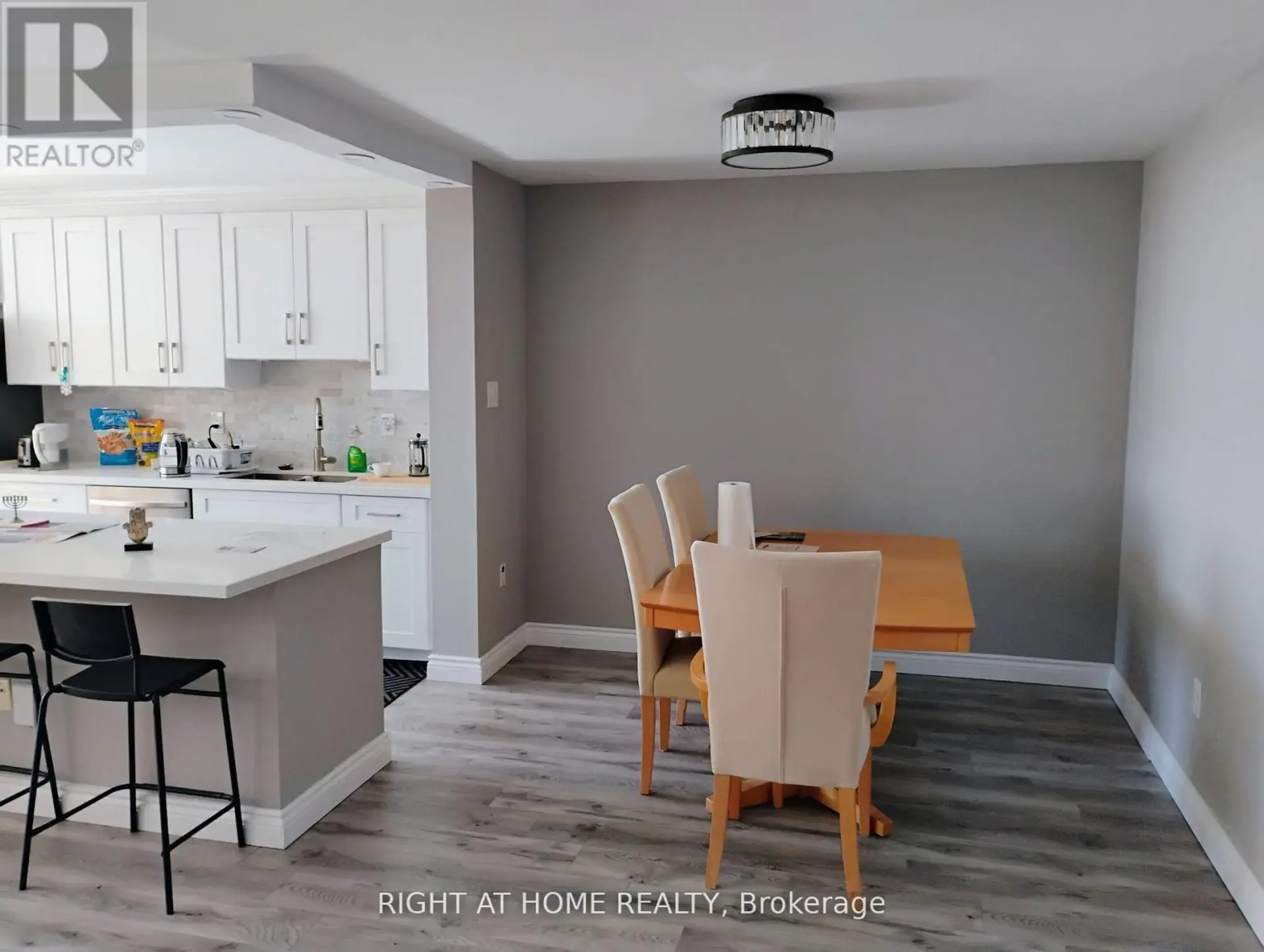 #705 100 ANTIBES DRIVE - Image 9