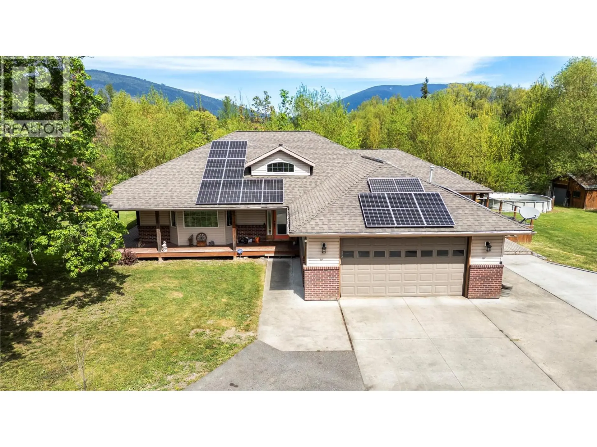 Property at 3960 50 Street NE, Salmon Arm, BC