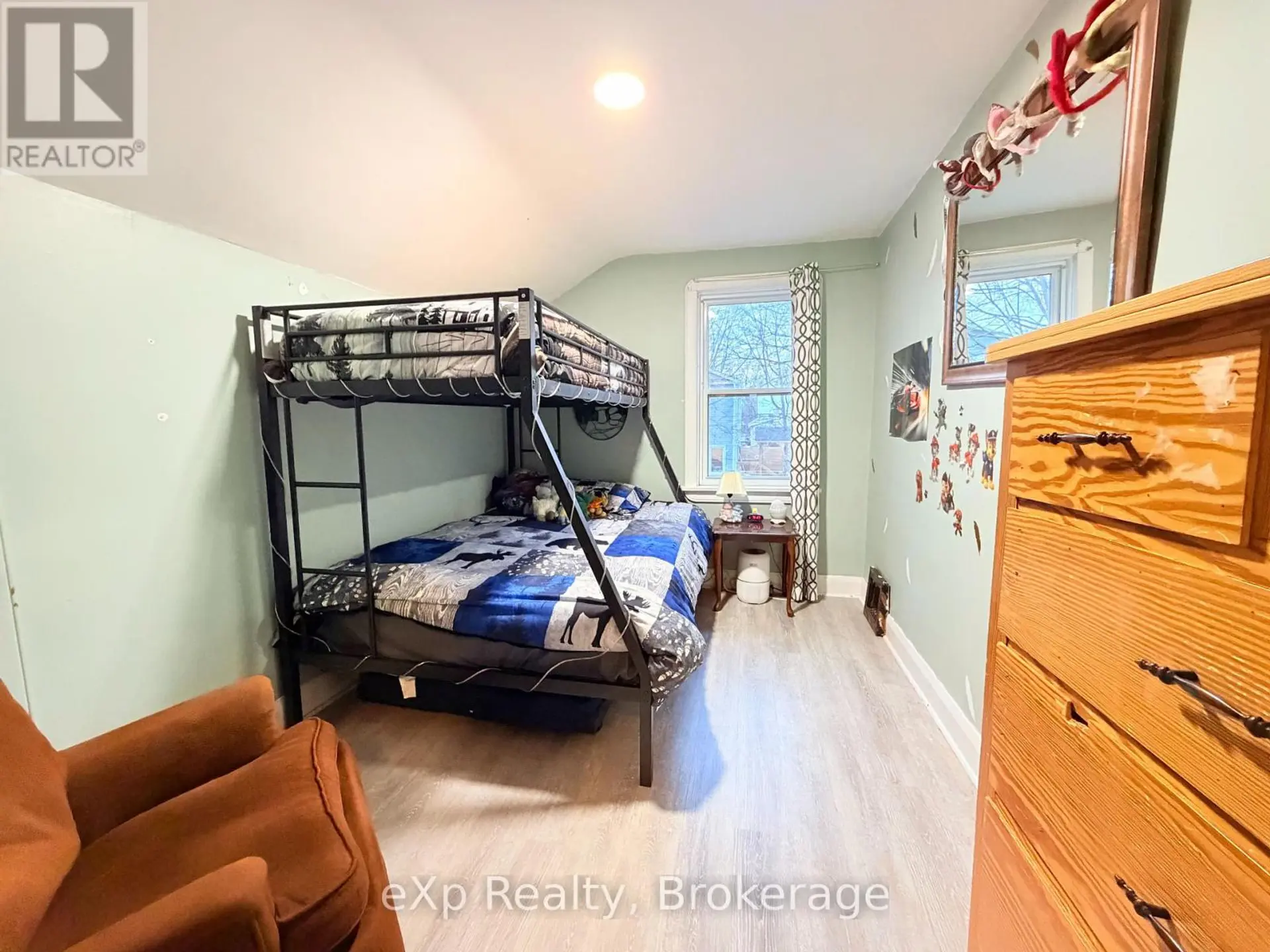 580 11TH AVENUE - Image 12