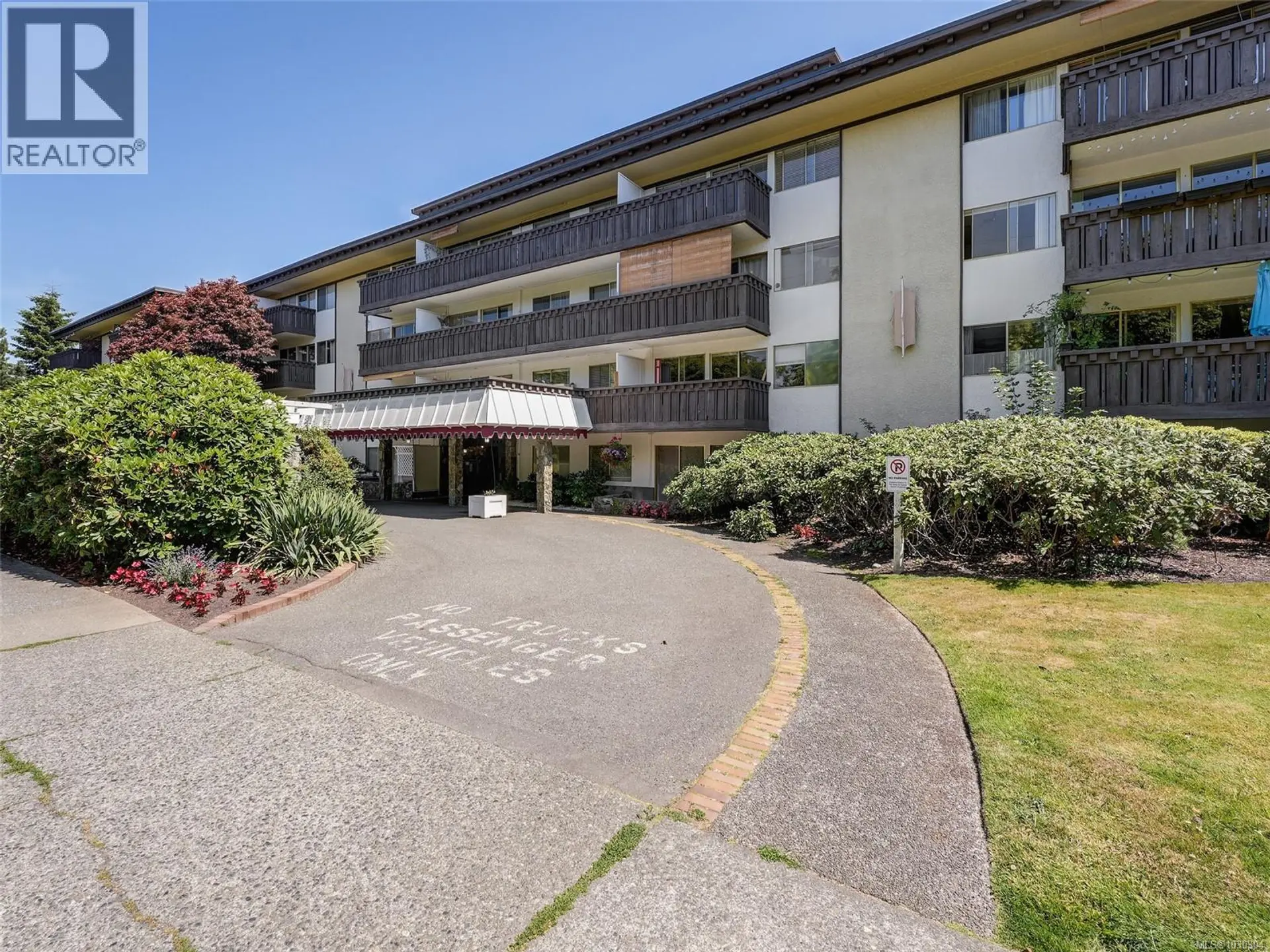 Property at #212 964 Heywood Ave, Victoria, BC