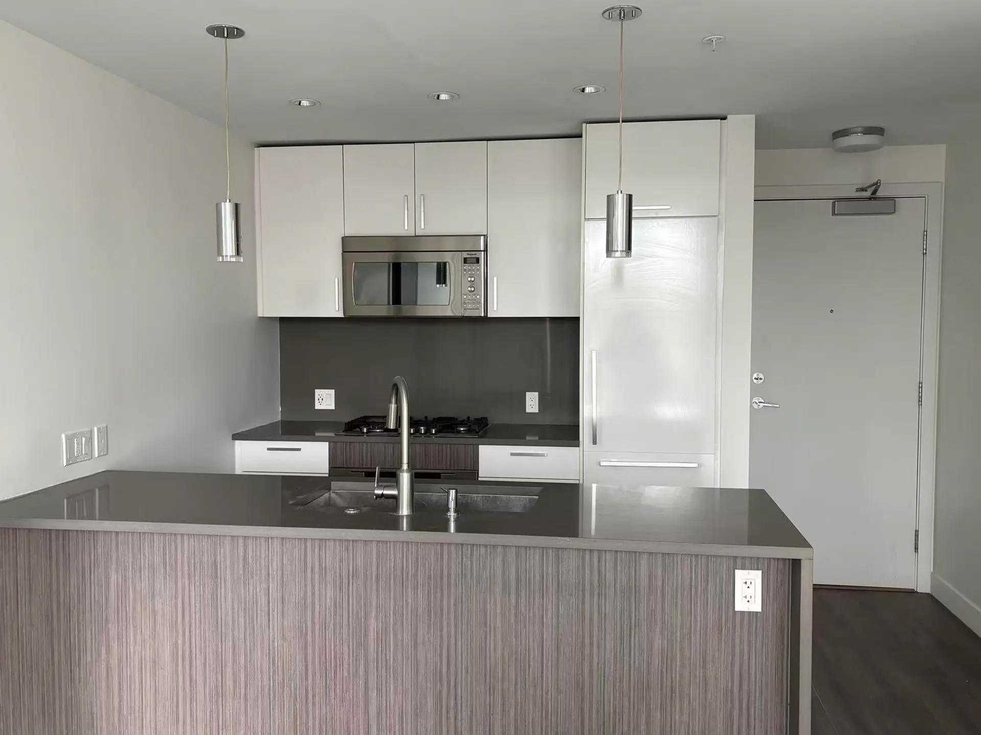#615 5599 Cooney Road - Image 3