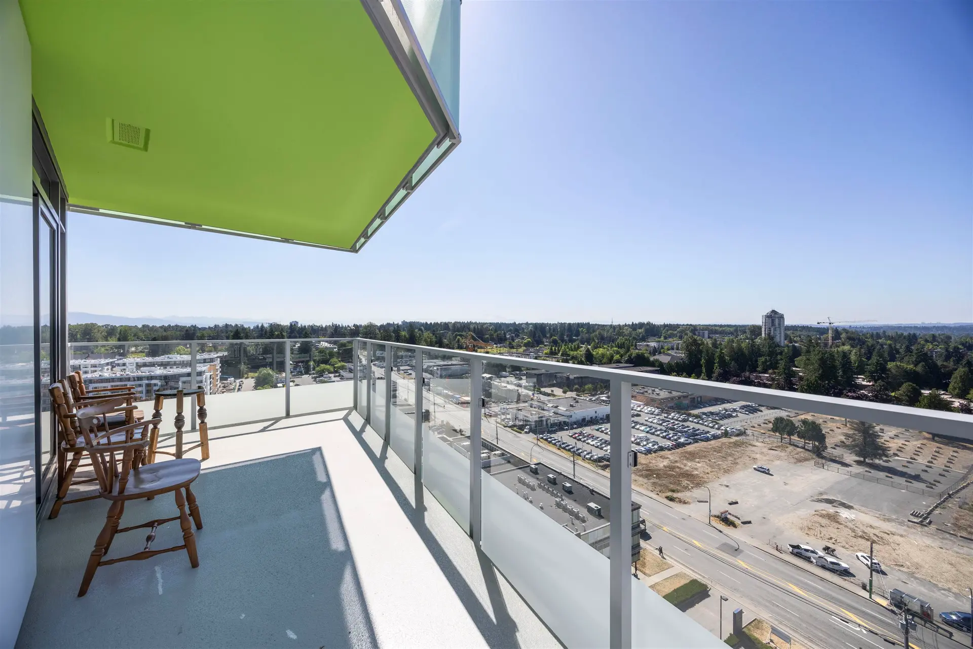 #1602 10428 Whalley Boulevard - Image 18