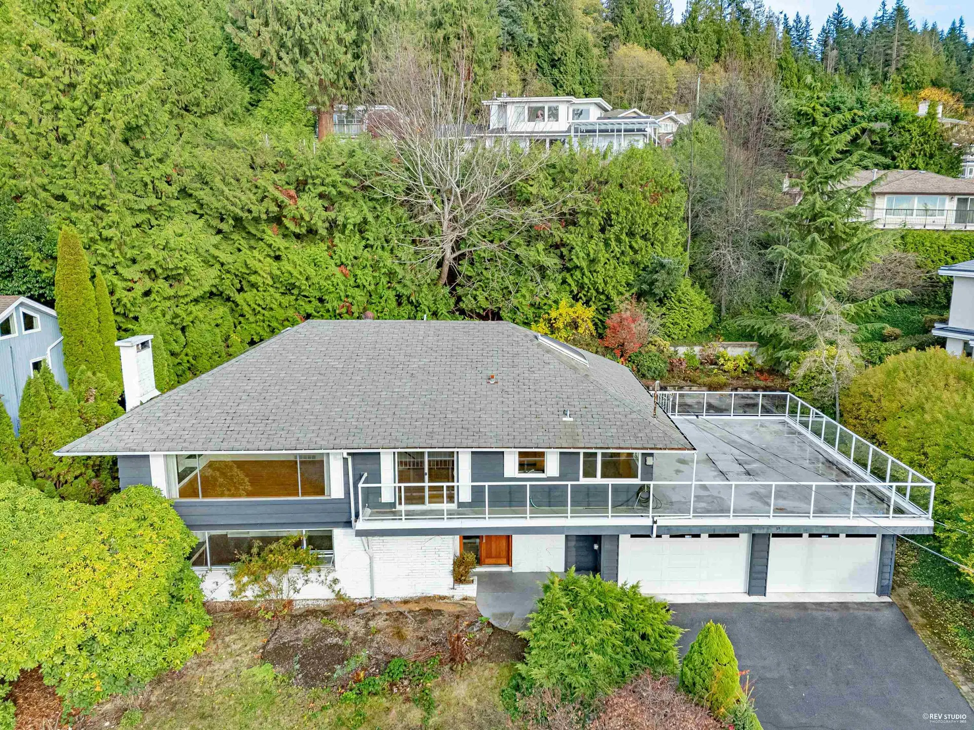 Property at 2615 Skilift Place, West Vancouver, BC