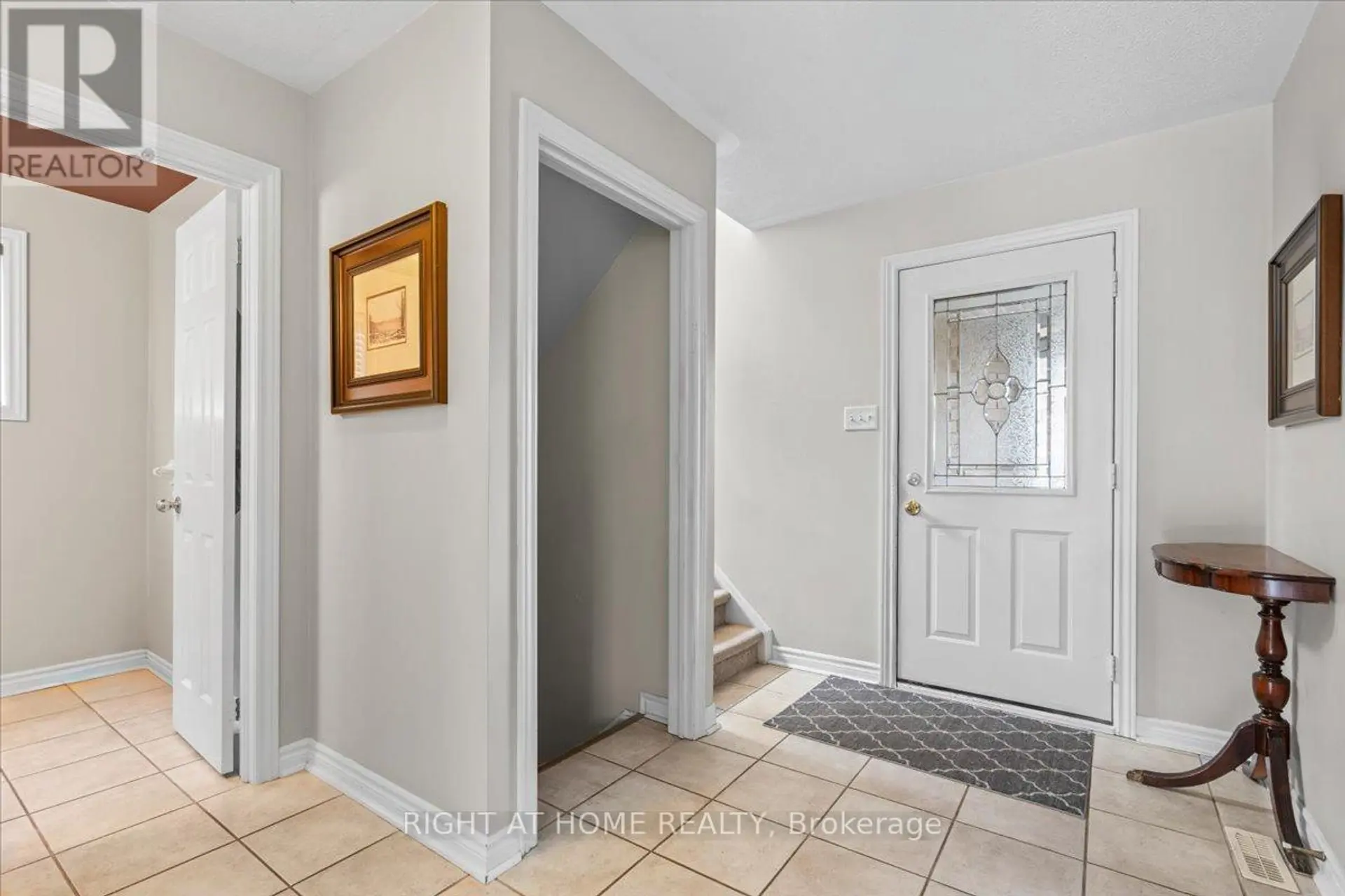 7 MICHAEL CRESCENT - Image 4