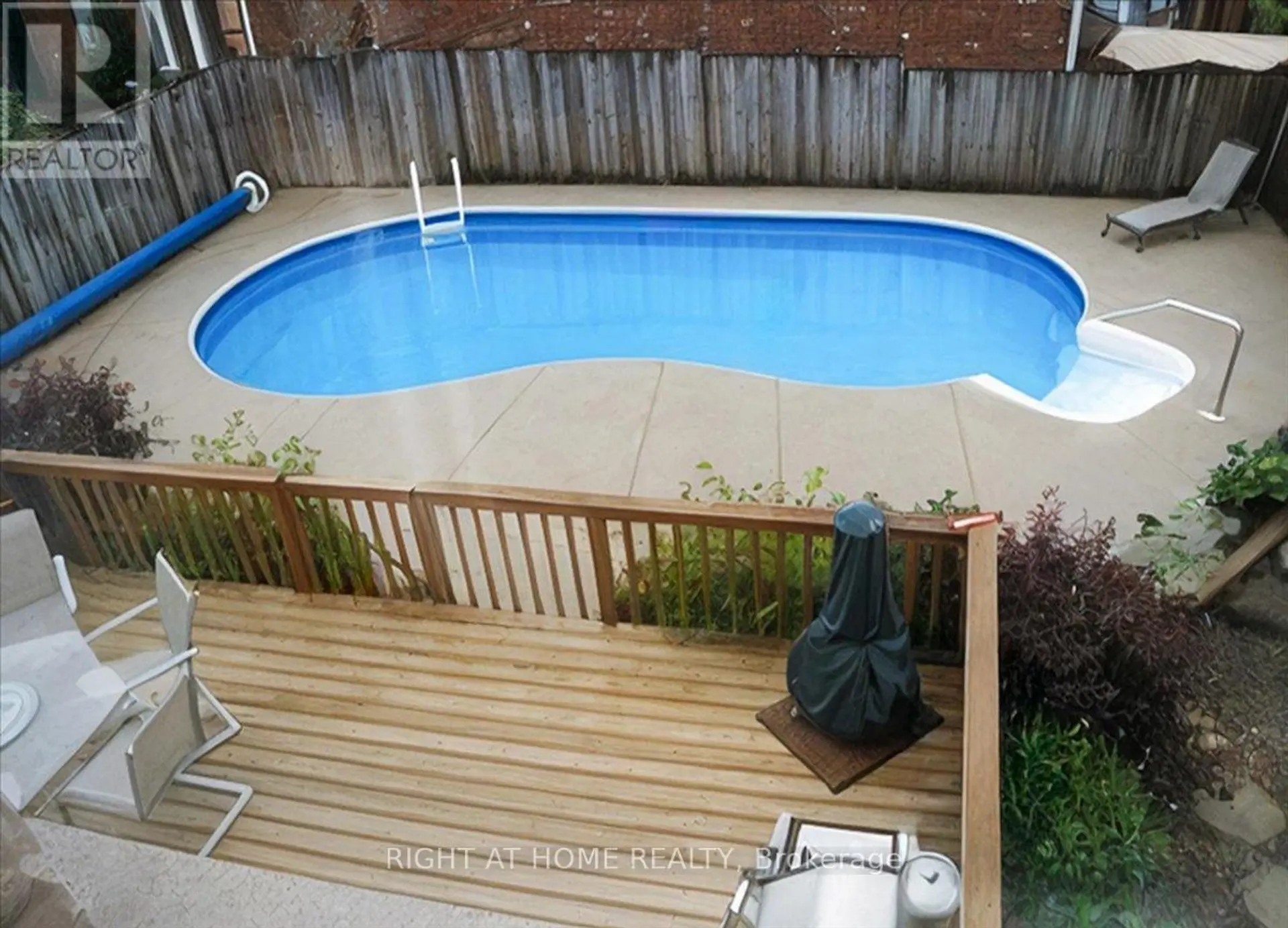 7 MICHAEL CRESCENT - Image 2