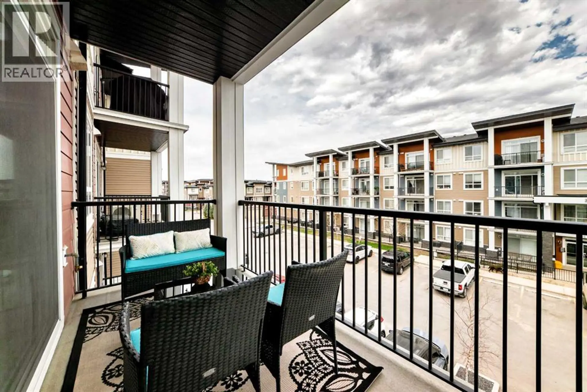 #311 40 Walgrove  SE - Image 8