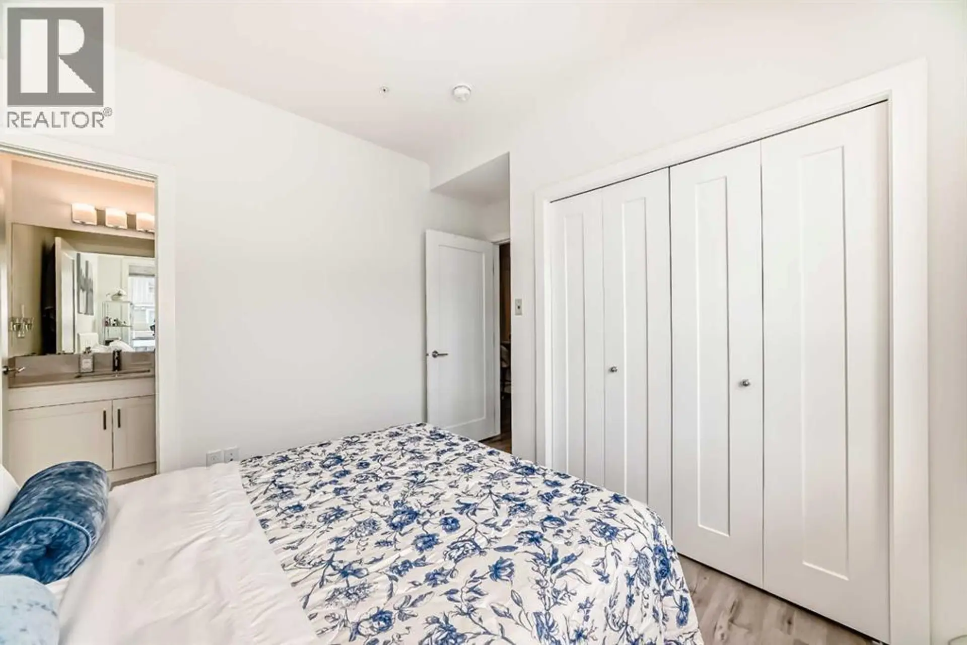#311 40 Walgrove  SE - Image 12