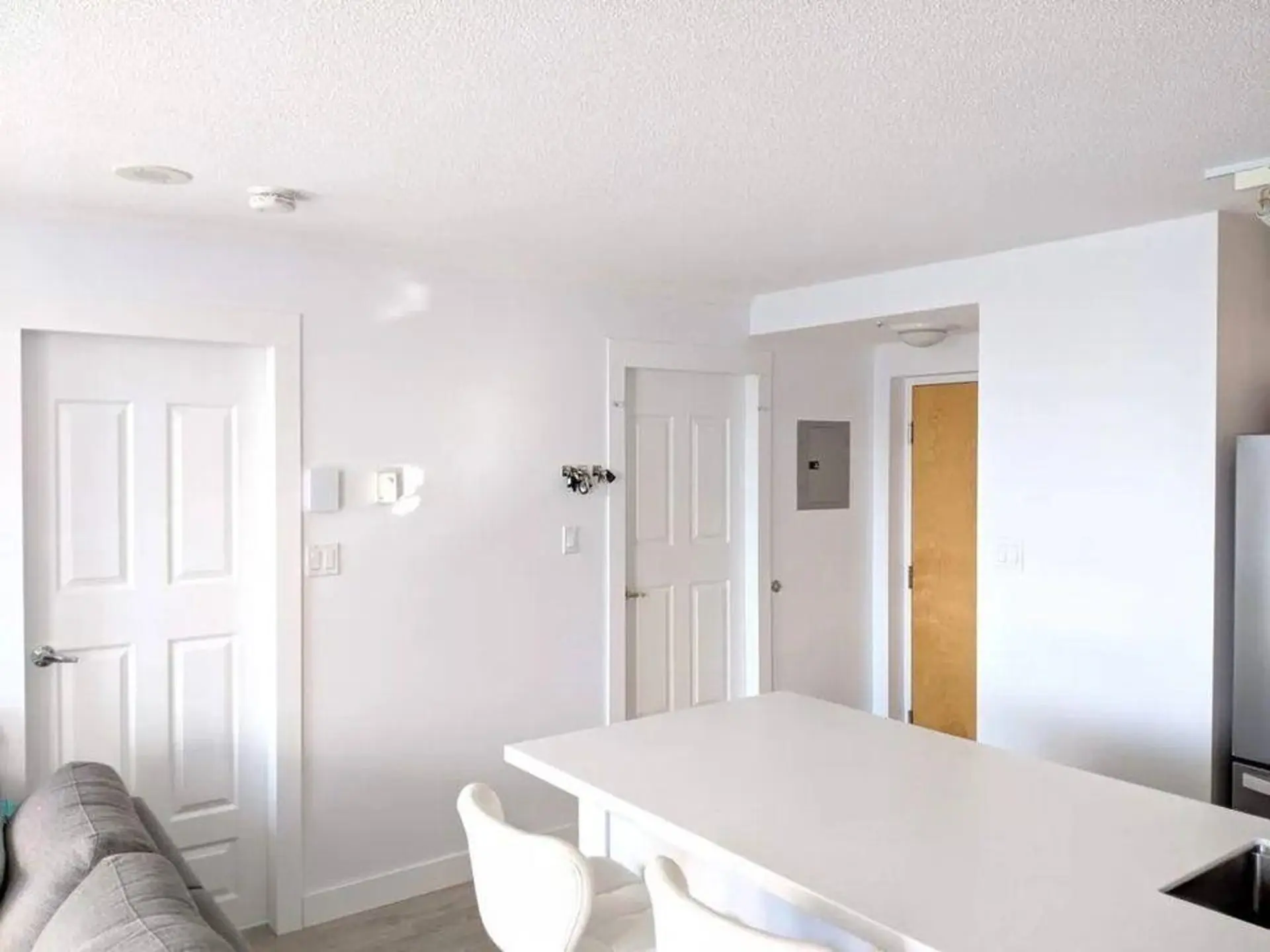 #601 1277 Nelson Street - Image 4