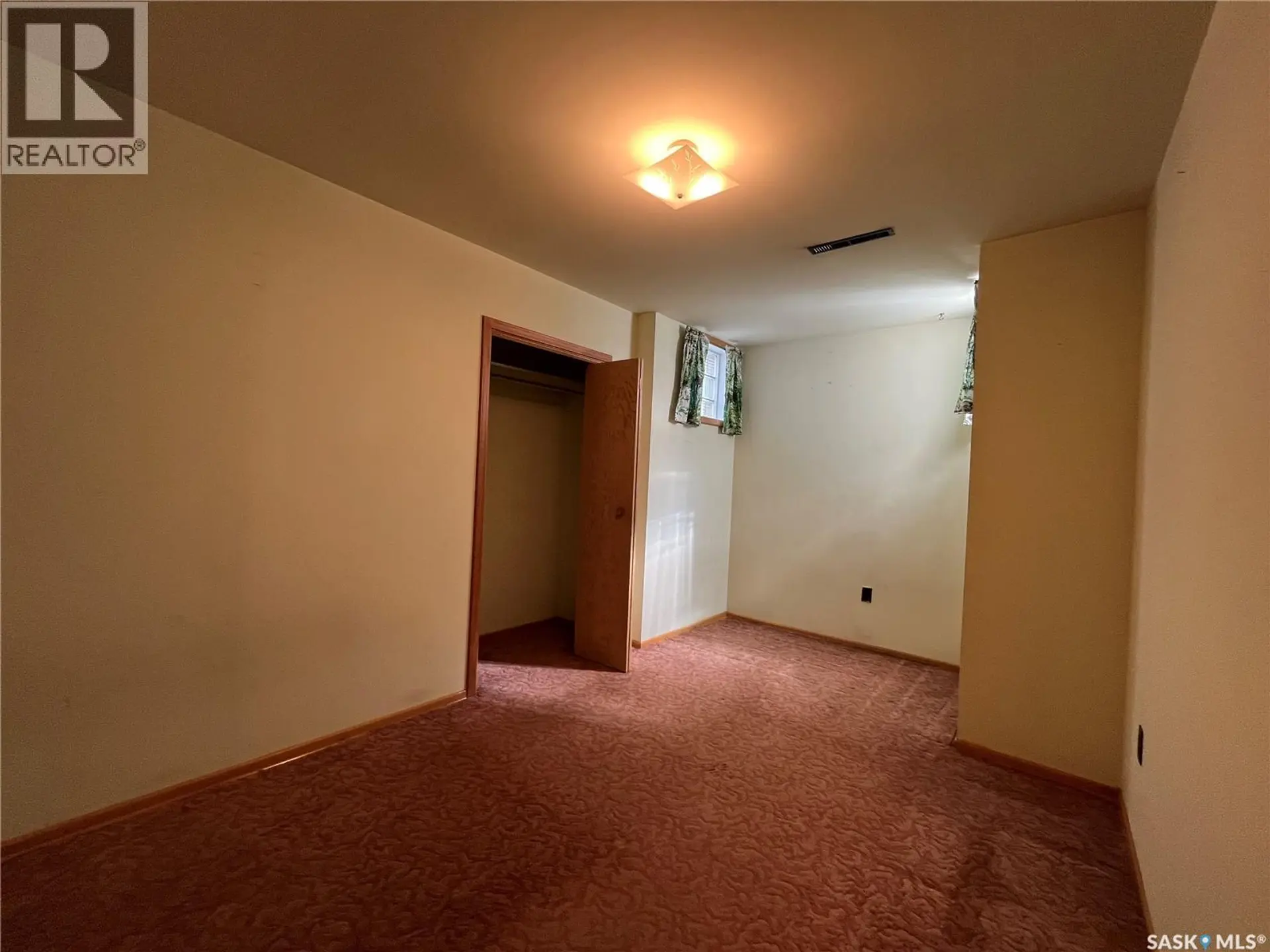 1010 13th STREET W - Image 13