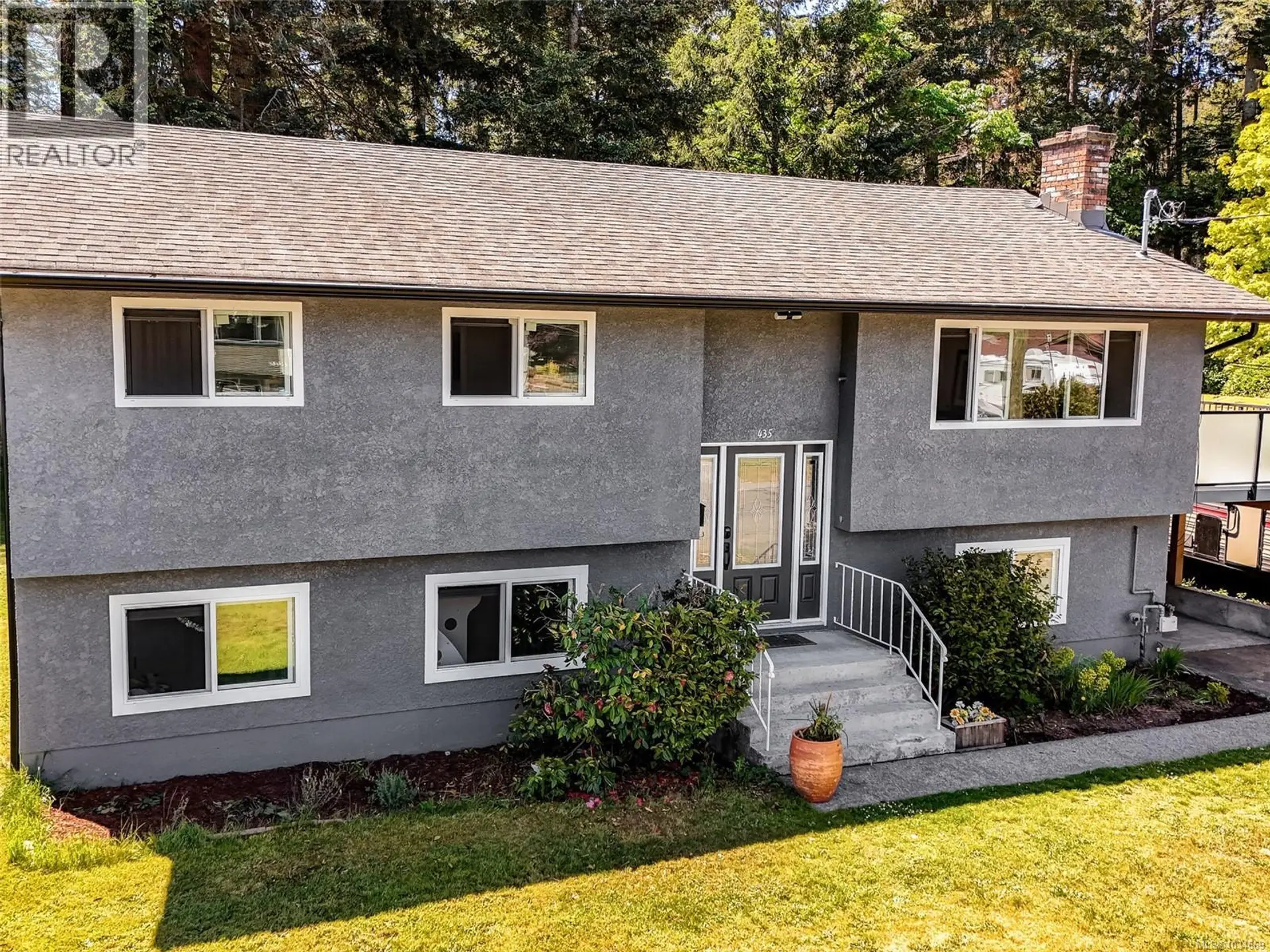 Property at 435 Dressler Rd, Colwood, BC