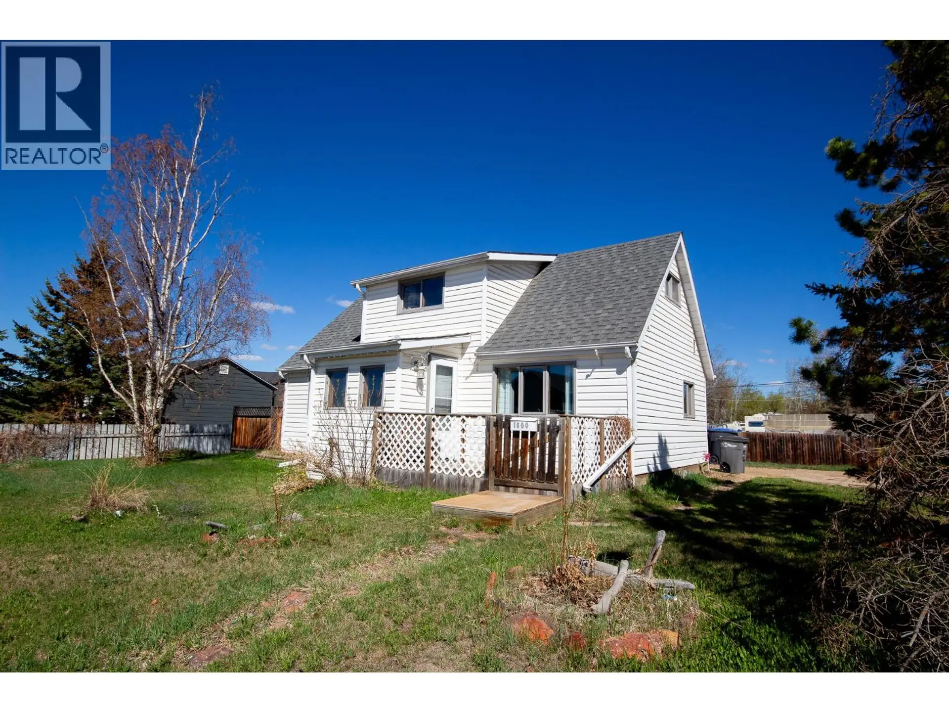 Property at 1600 101 Avenue, Dawson Creek, BC