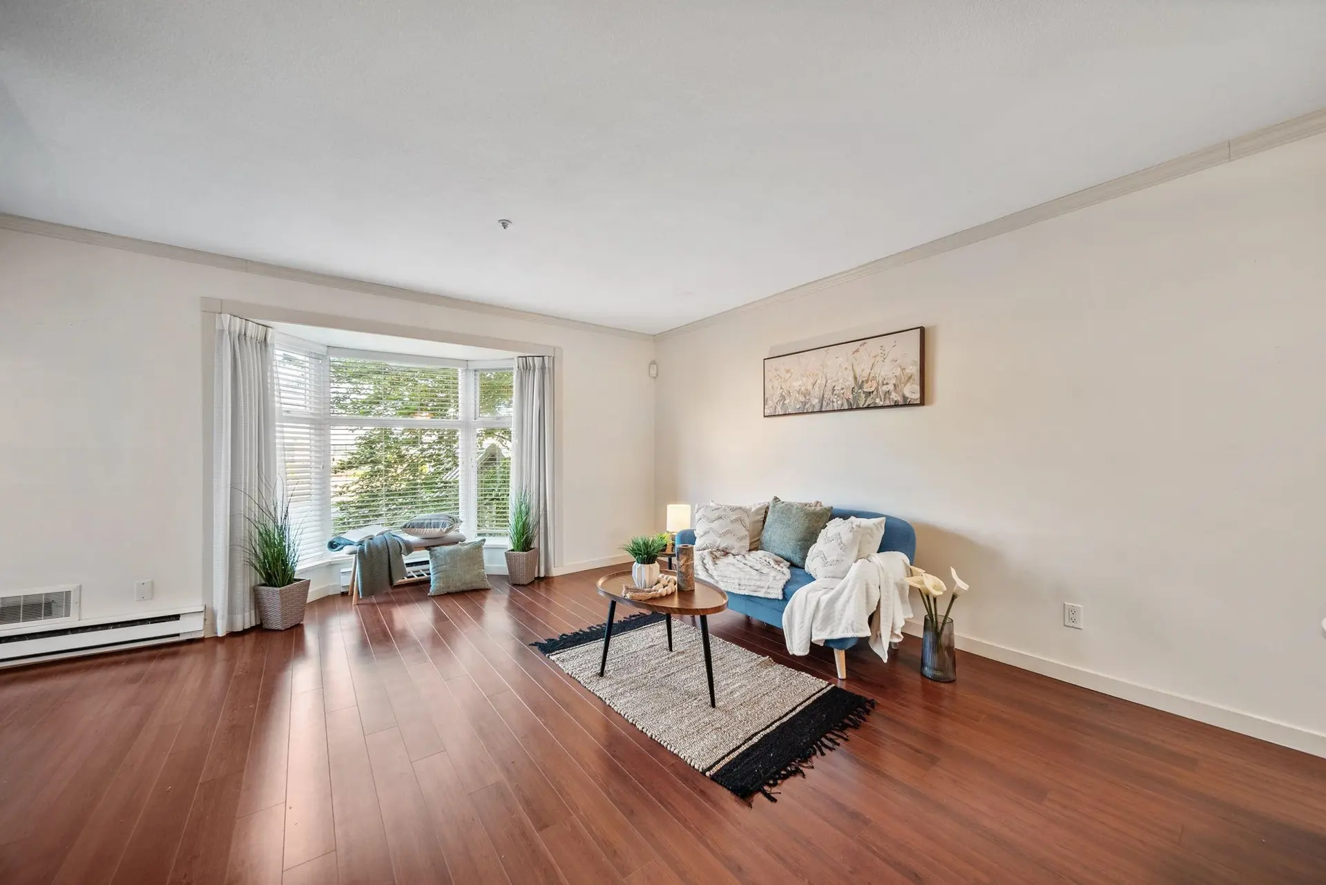 Property at #305 526 Thirteenth Street, New Westminster, BC