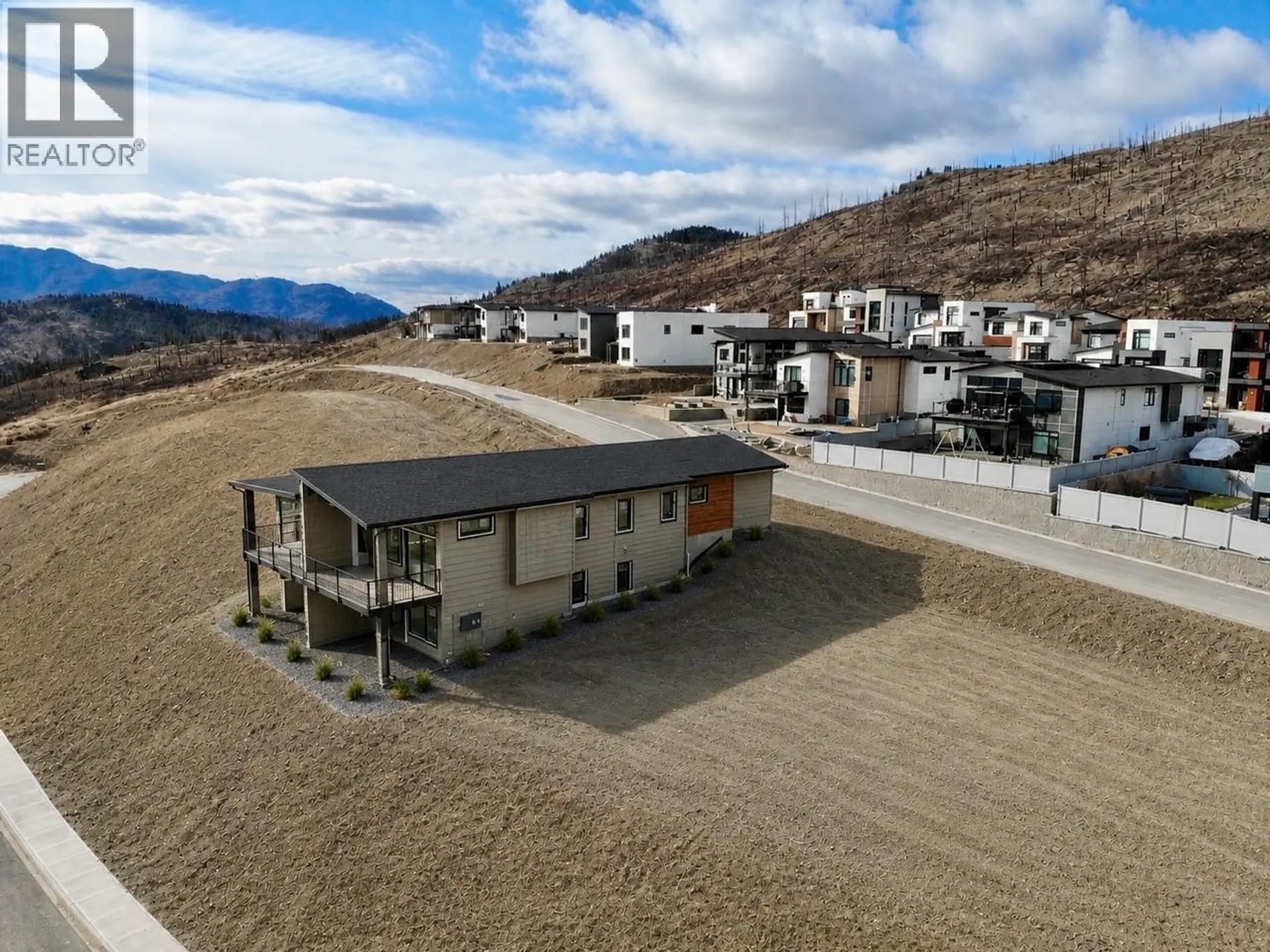 3746 Morningside Drive - Image 7