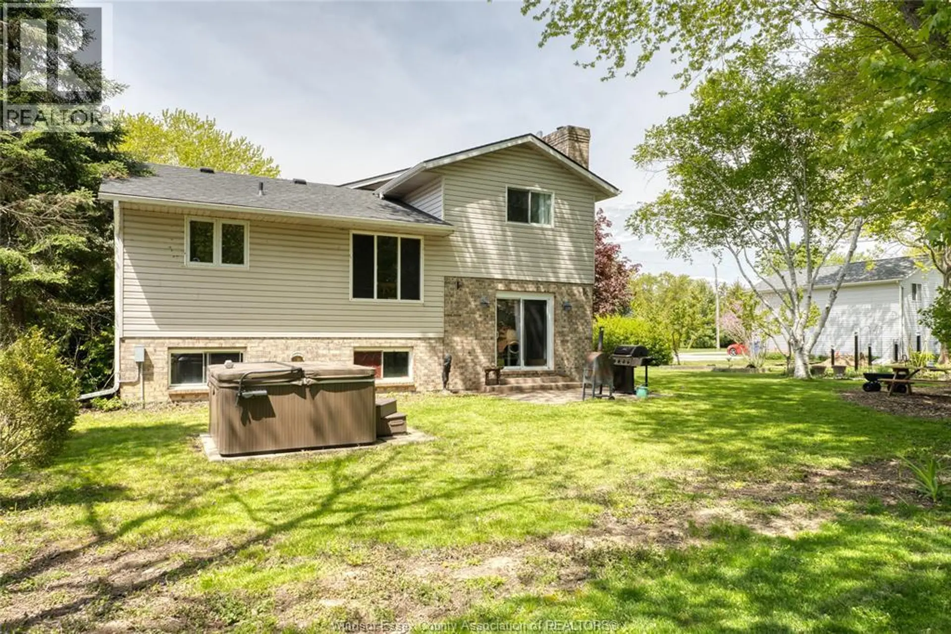 888 BAYVIEW - Image 4