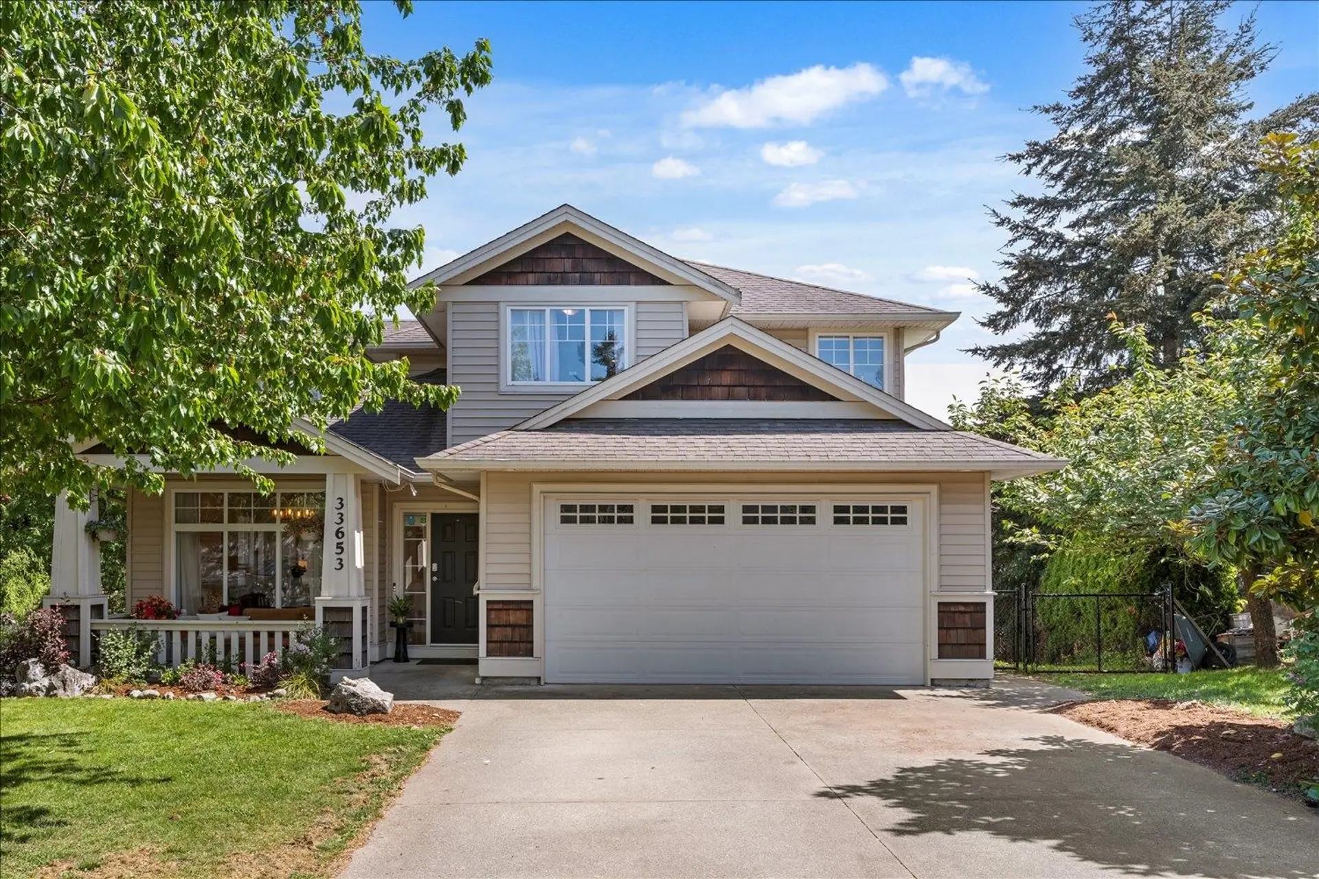 Property at 33653 Graham Court, Mission, BC