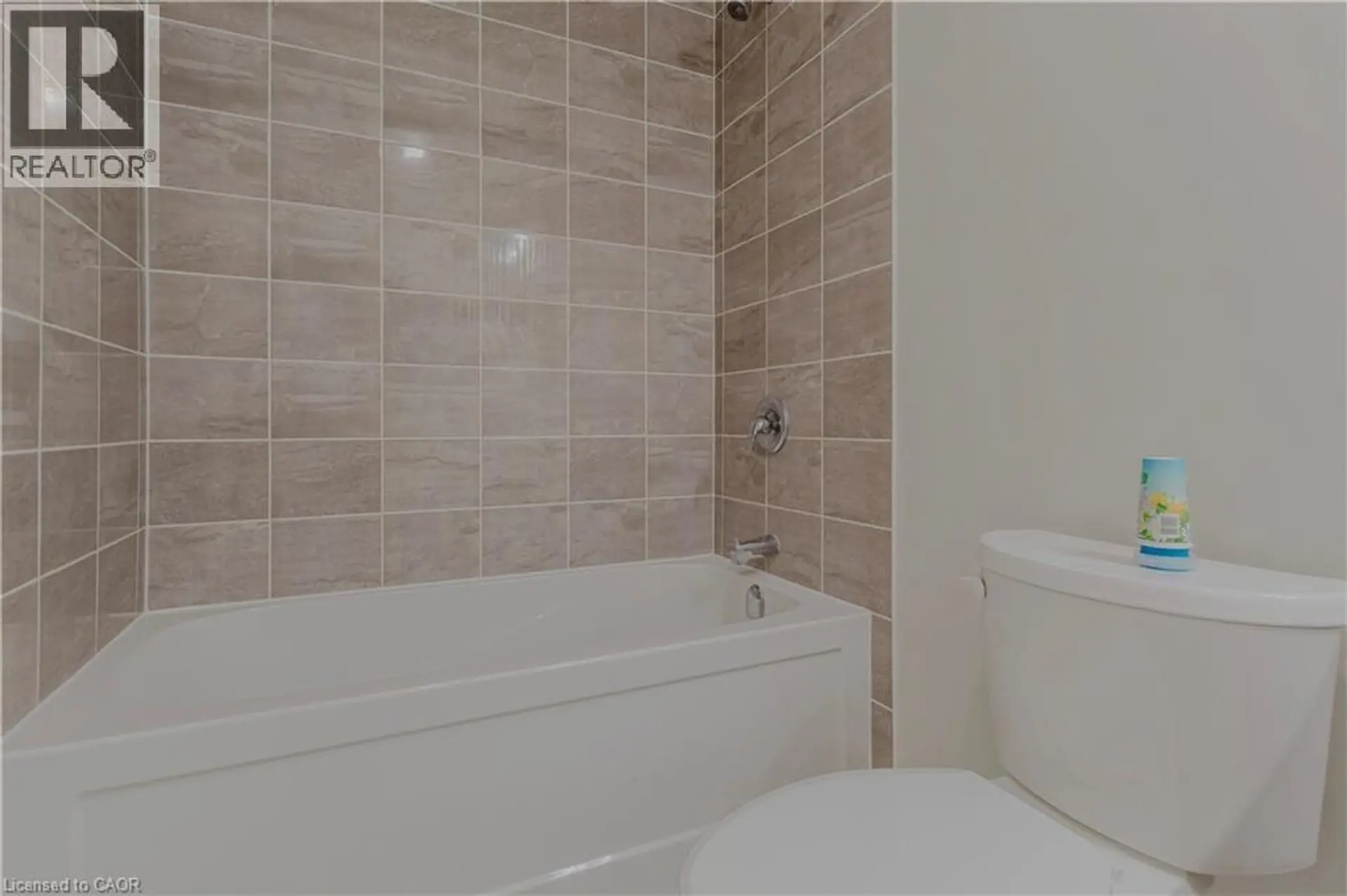 #G-105 25 ISHERWOOD Avenue - Image 14