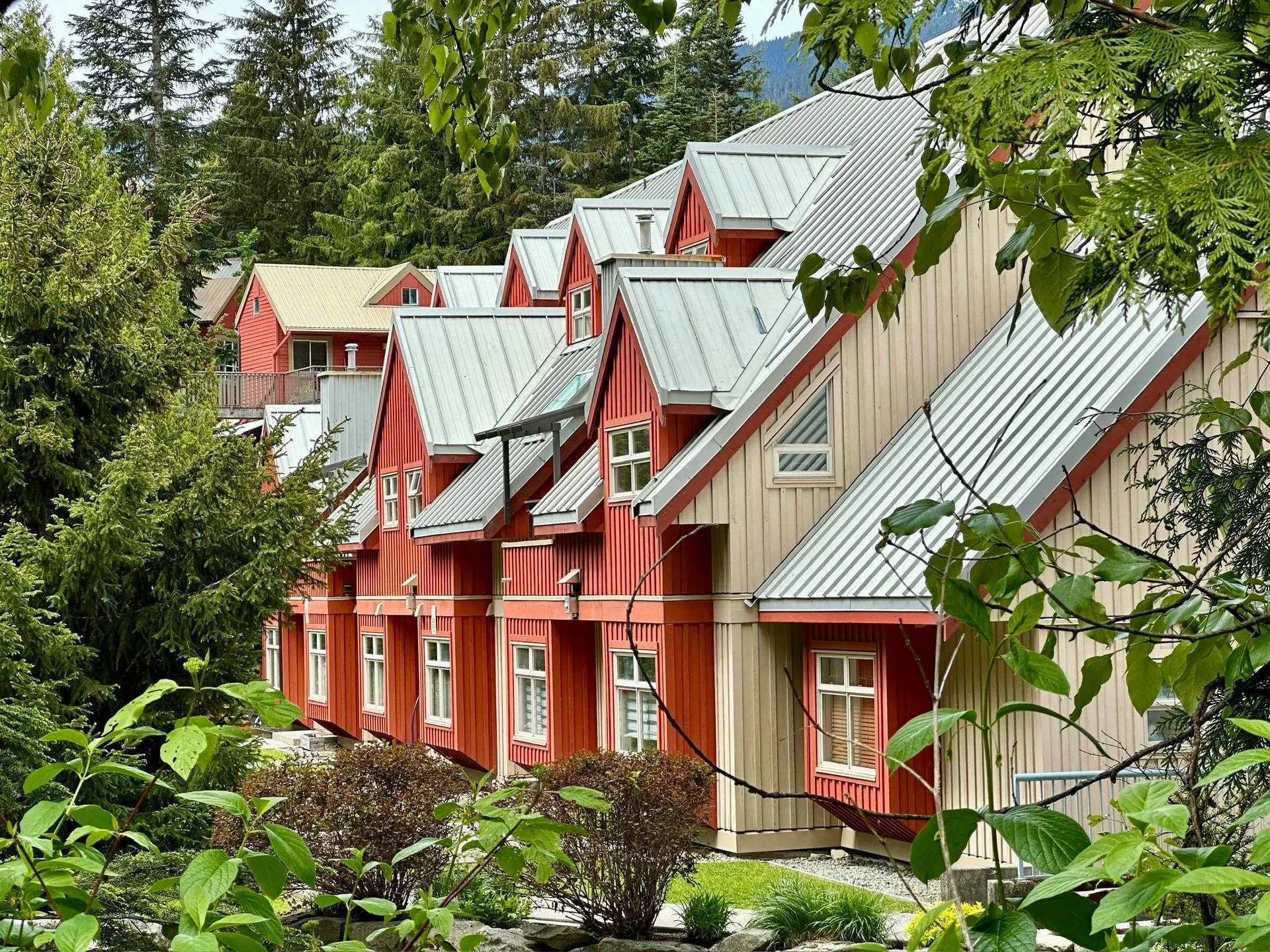 #21 2050 Lake Placid Road - Image 12