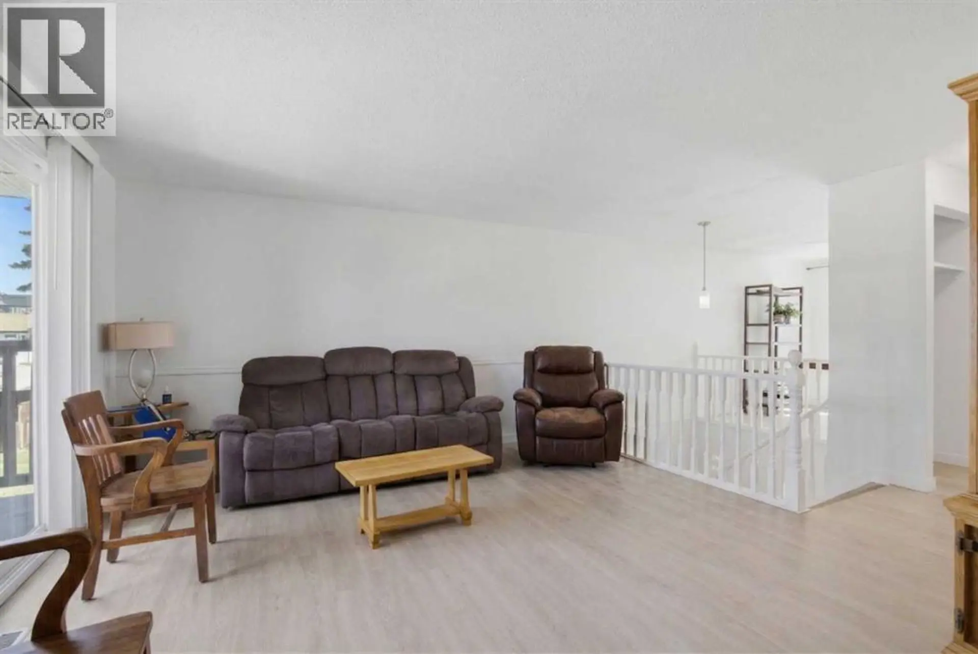 6335 24 Avenue NE - Image 10