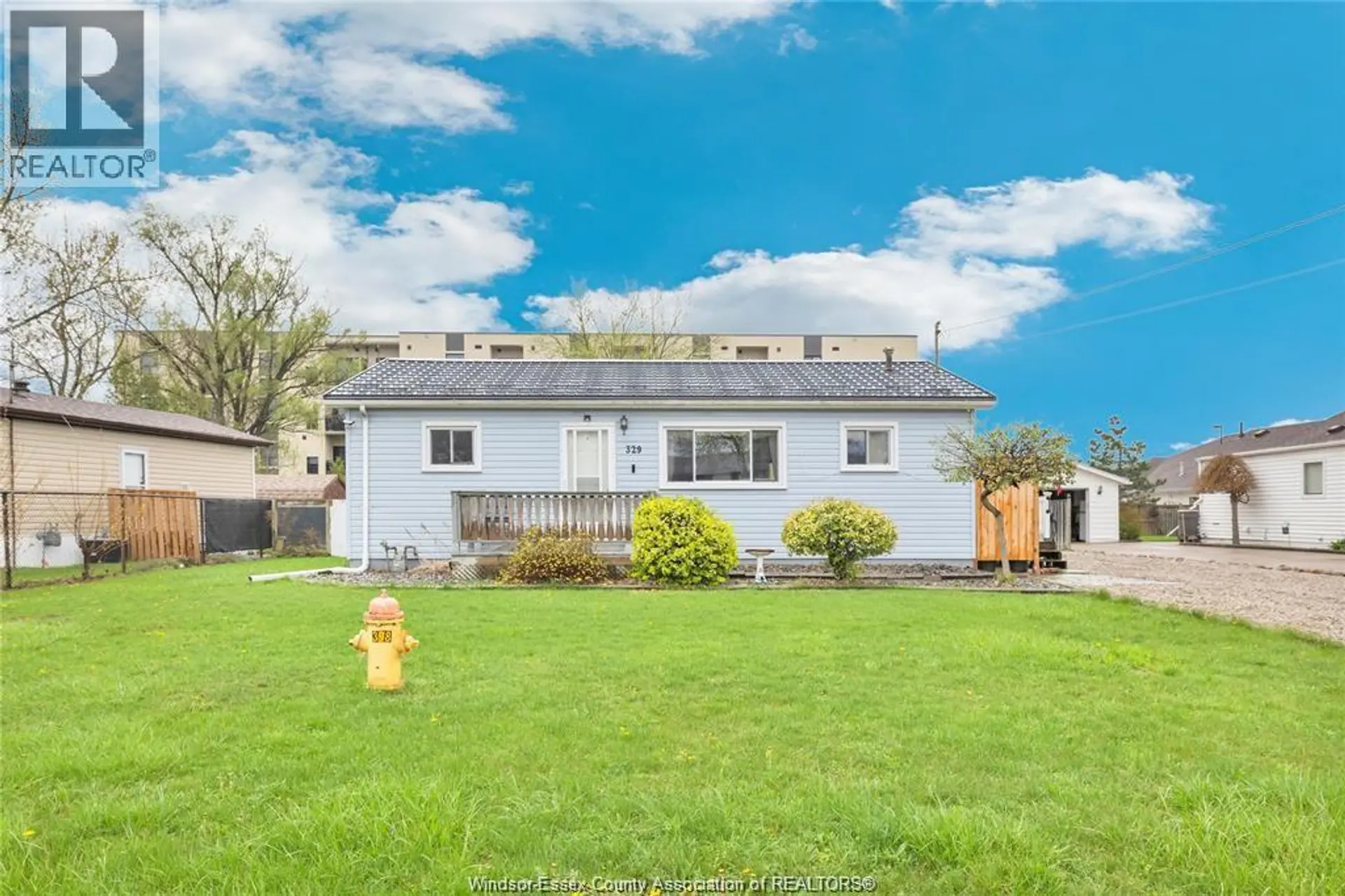 329 PARKSIDE DRIVE - Image 1