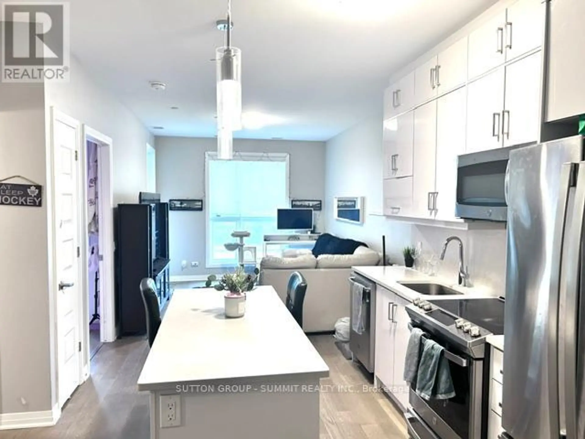 #110 95 DUNDAS STREET - Image 4