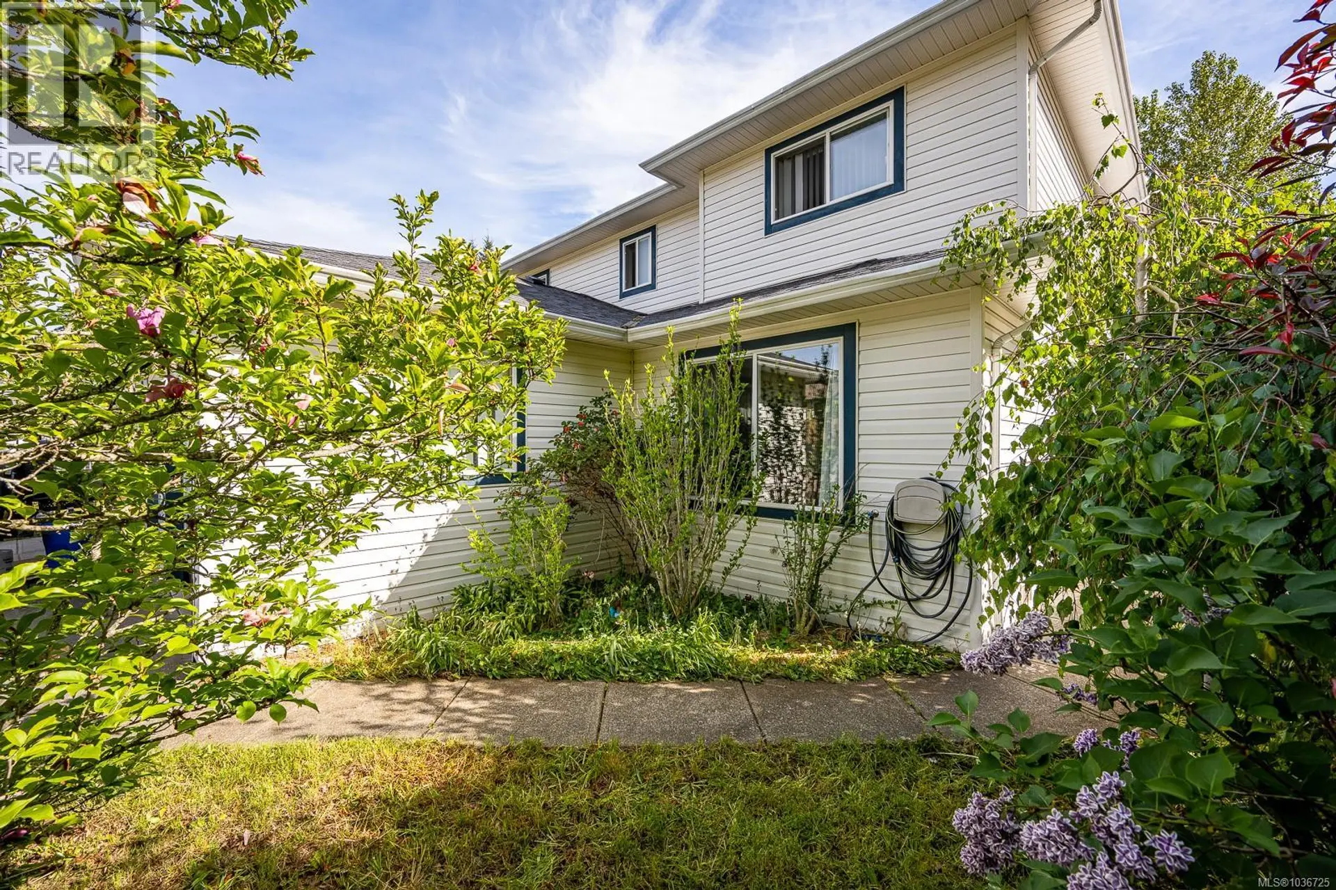 Property at 182B Arden Rd, Courtenay, BC