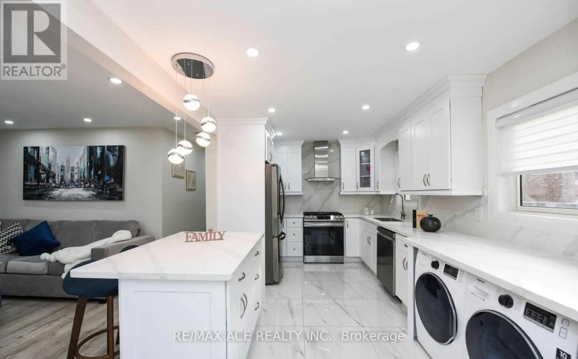 7 ELLIE DRIVE - Image 3