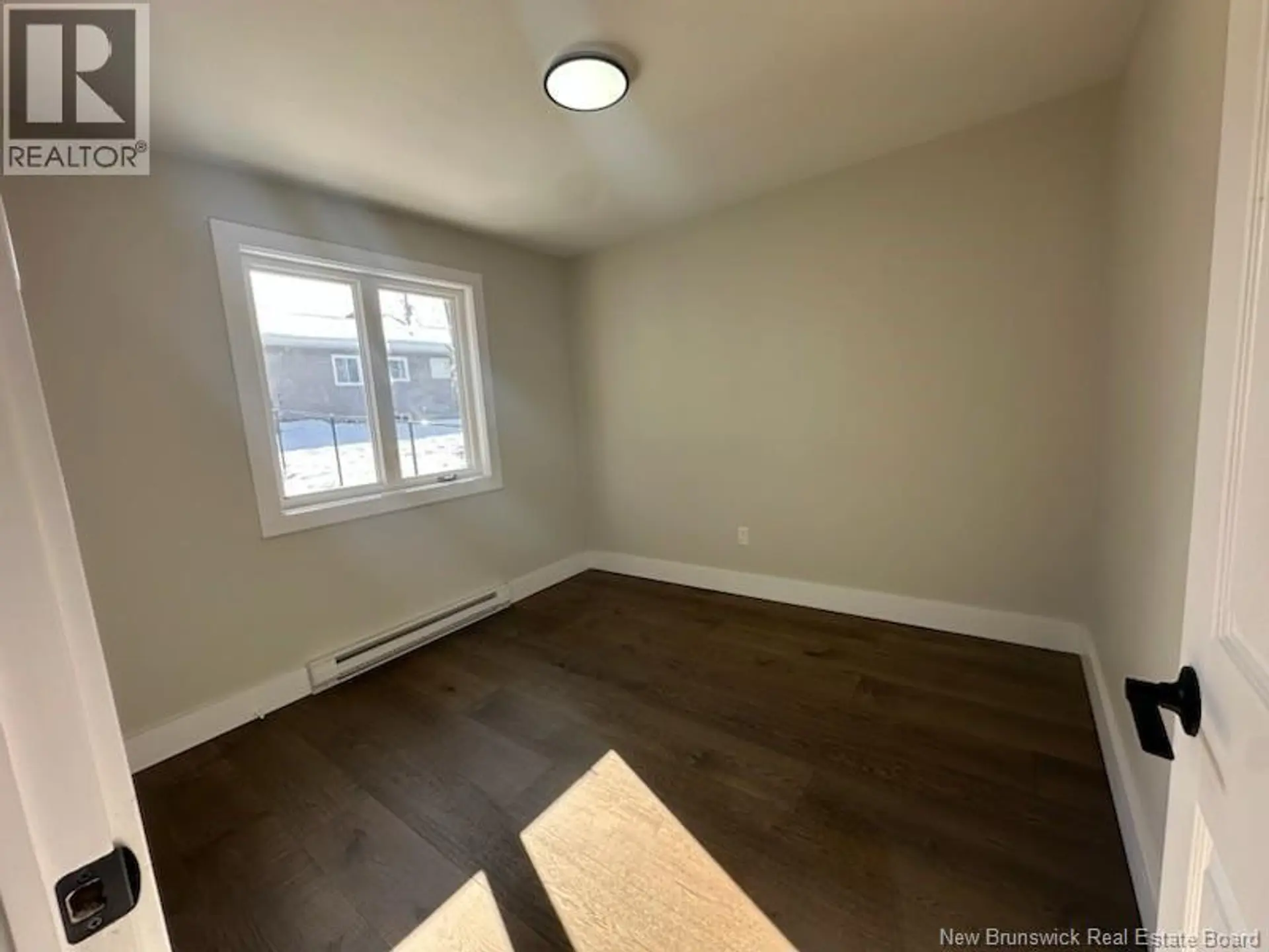 73 Salisbury Road - Image 4