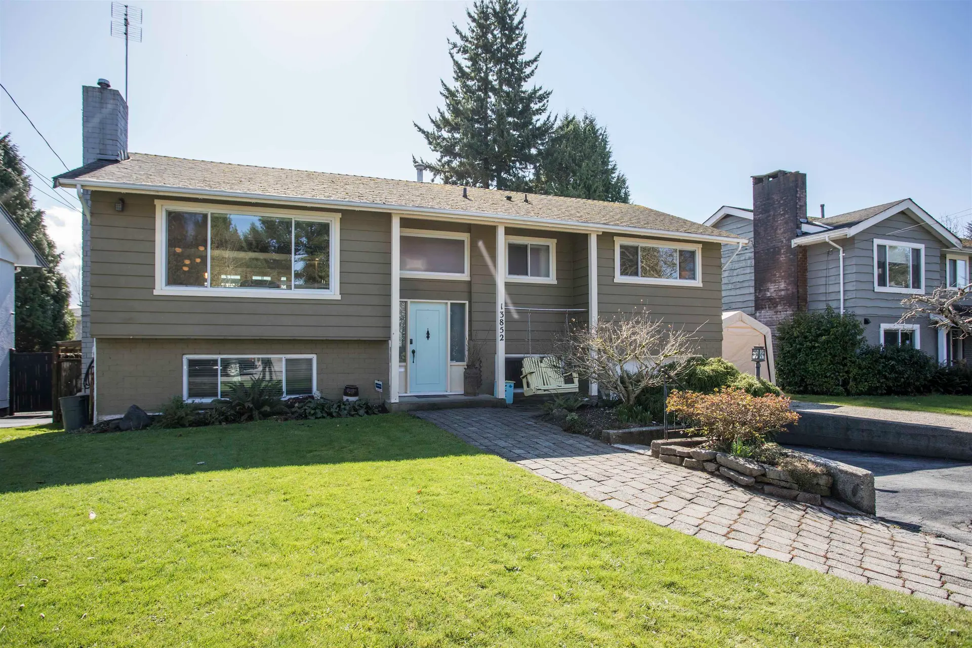 Property at 13852 Coldicutt Avenue, White Rock, BC