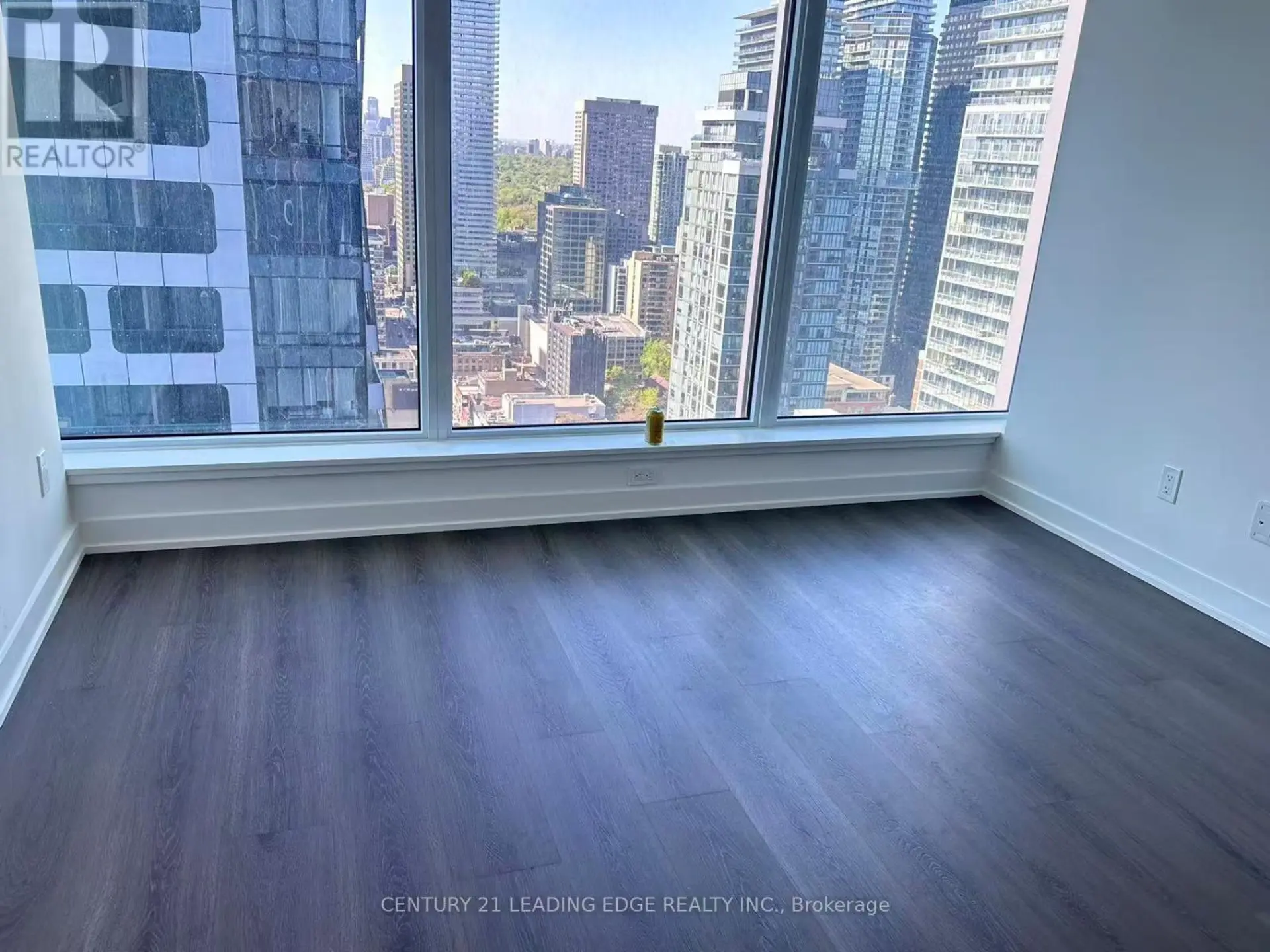 #4008 8 WELLESLEY STREET W - Image 5