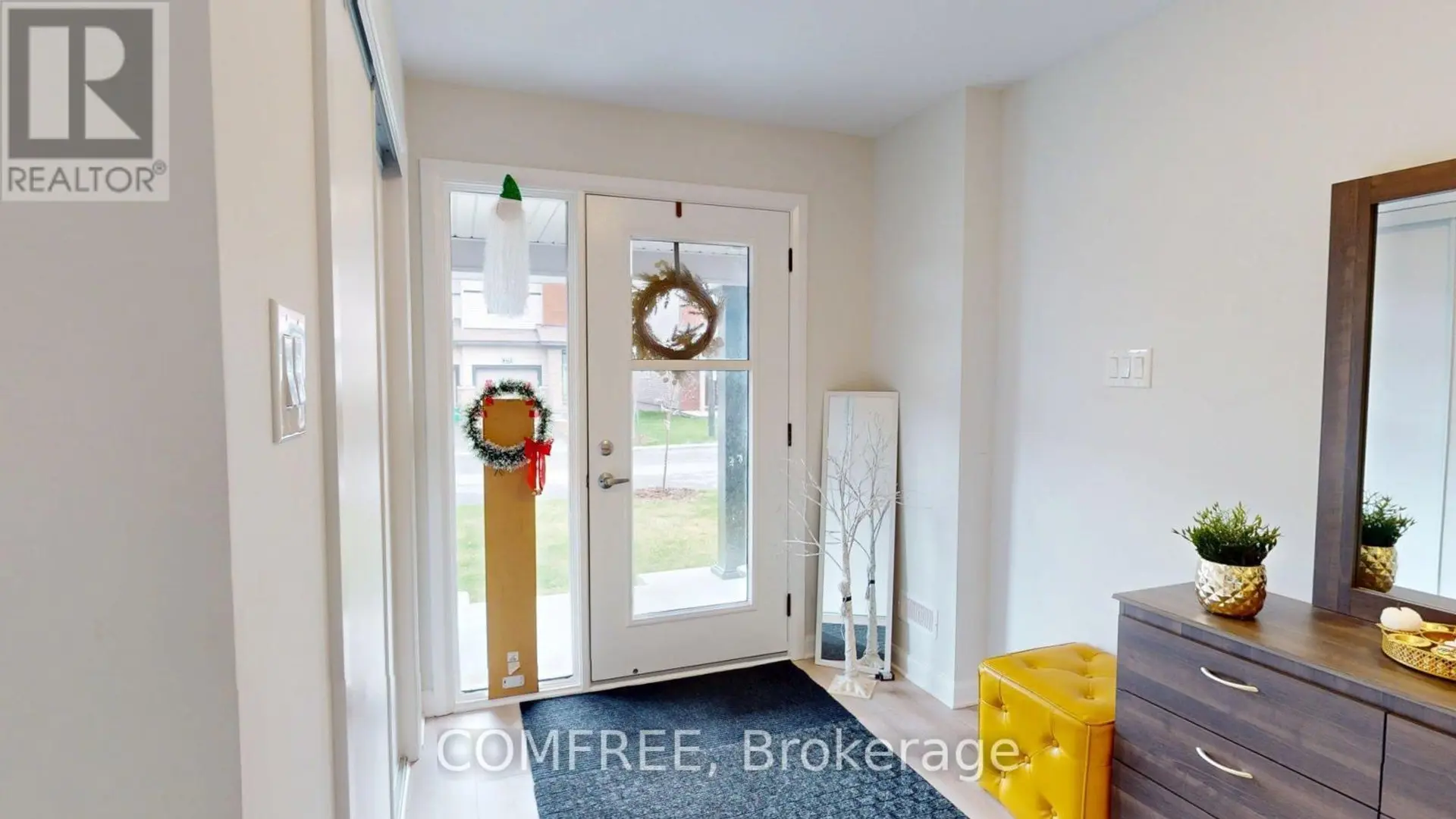 272 ELSIE MACGILL WALK - Image 2