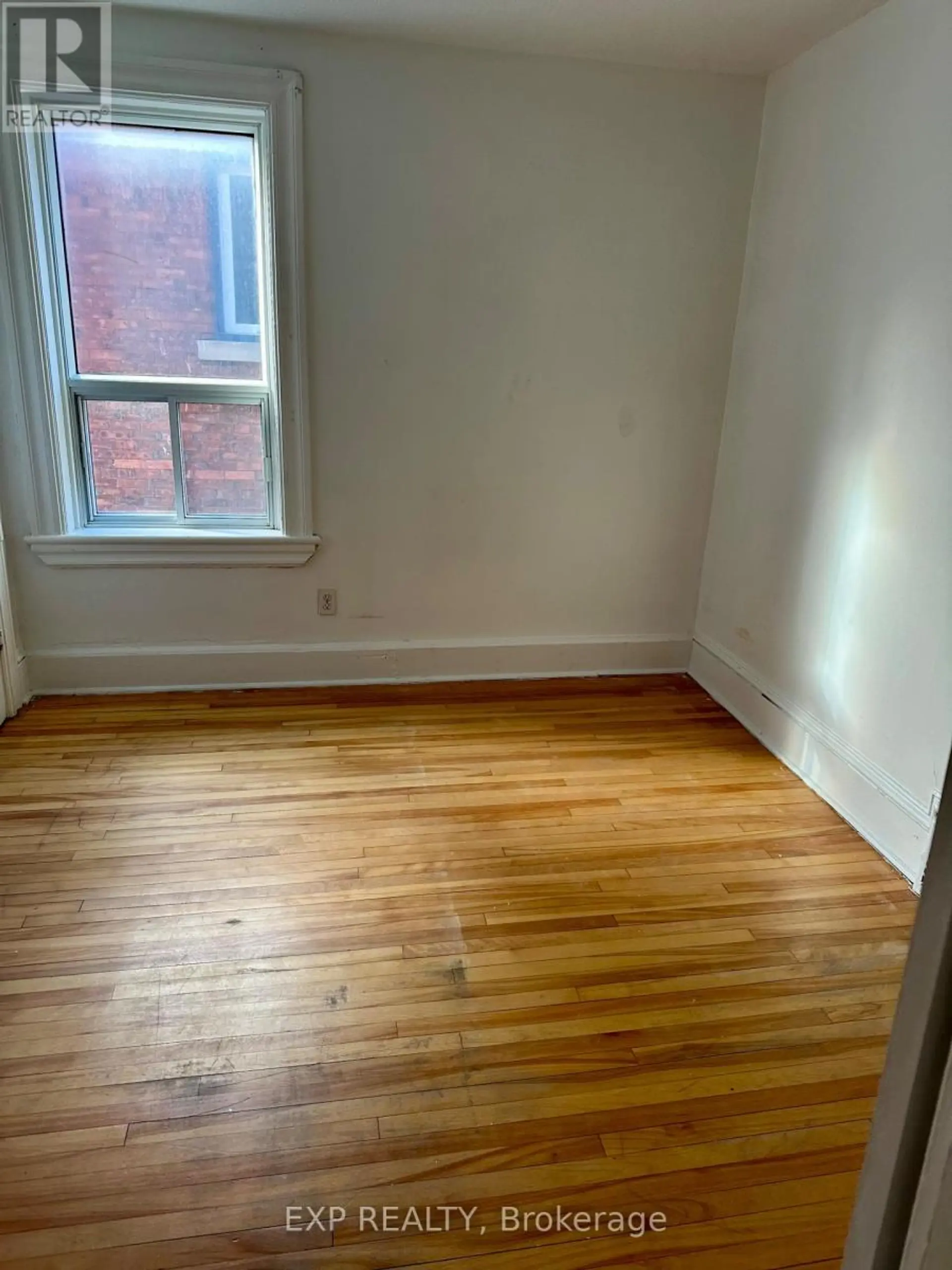 57 SPADINA AVENUE - Image 5
