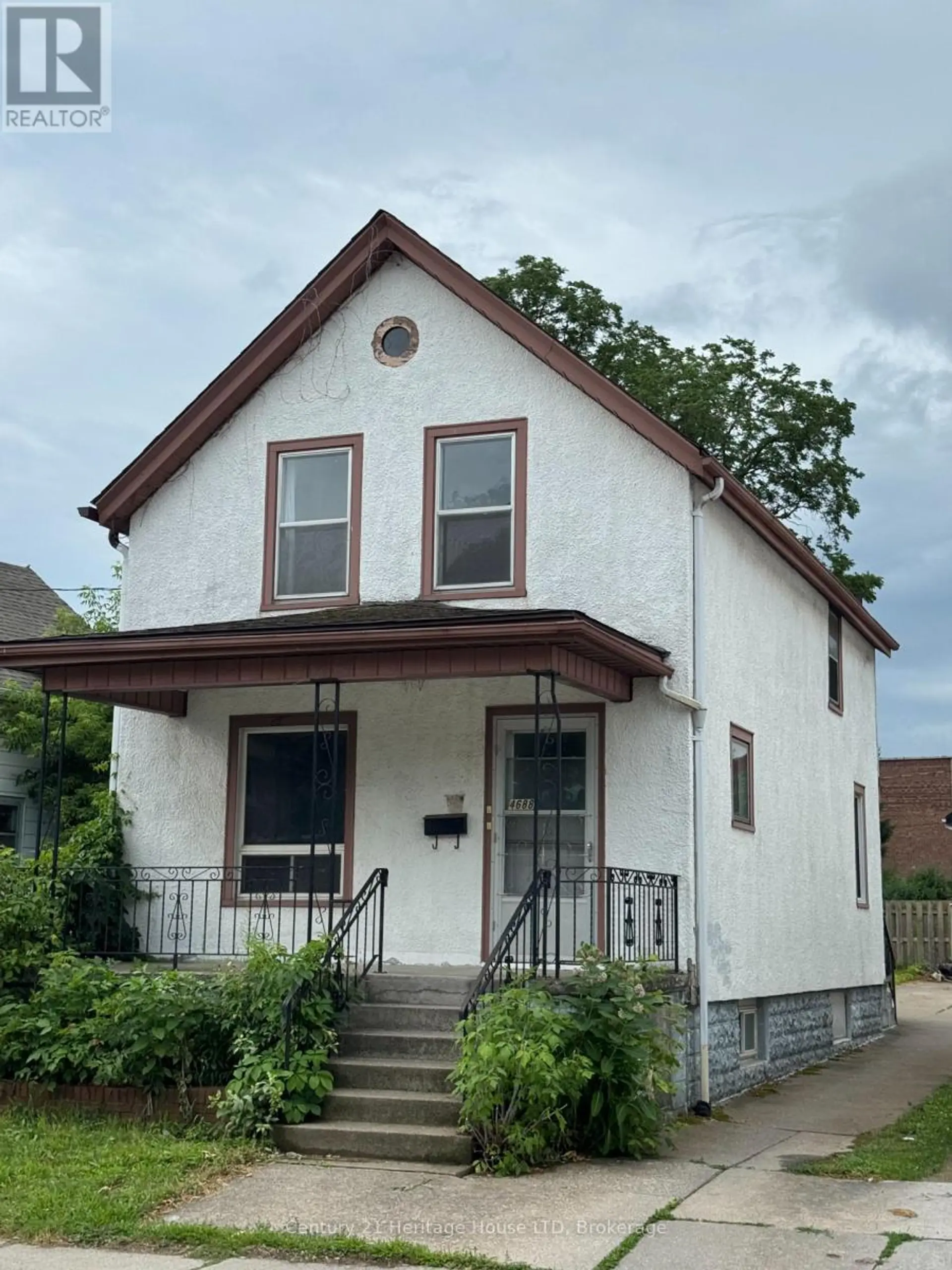 4688 RYERSON CRESCENT - Image 1