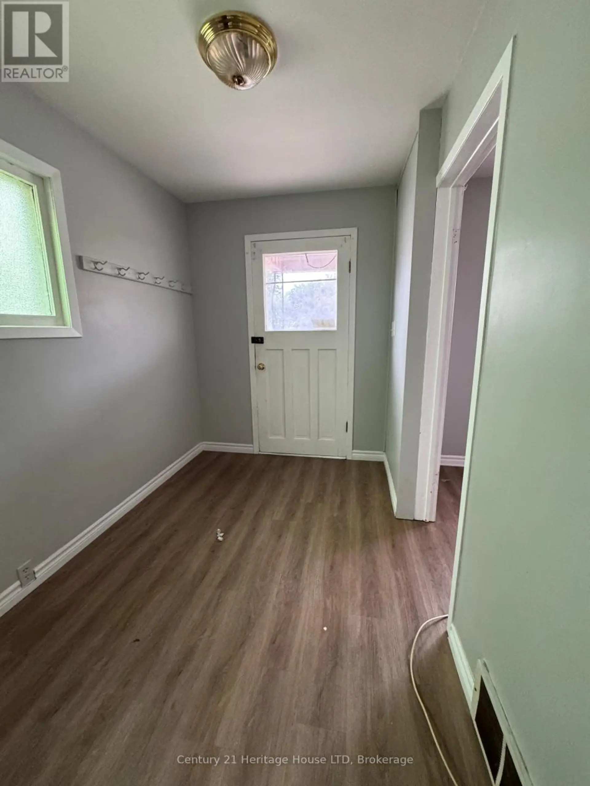 4688 RYERSON CRESCENT - Image 6