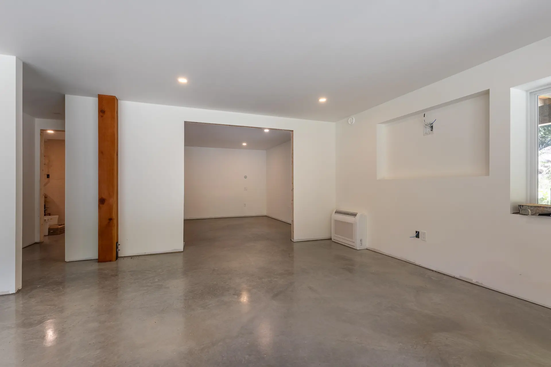 1741 Gibb Road - Image 15