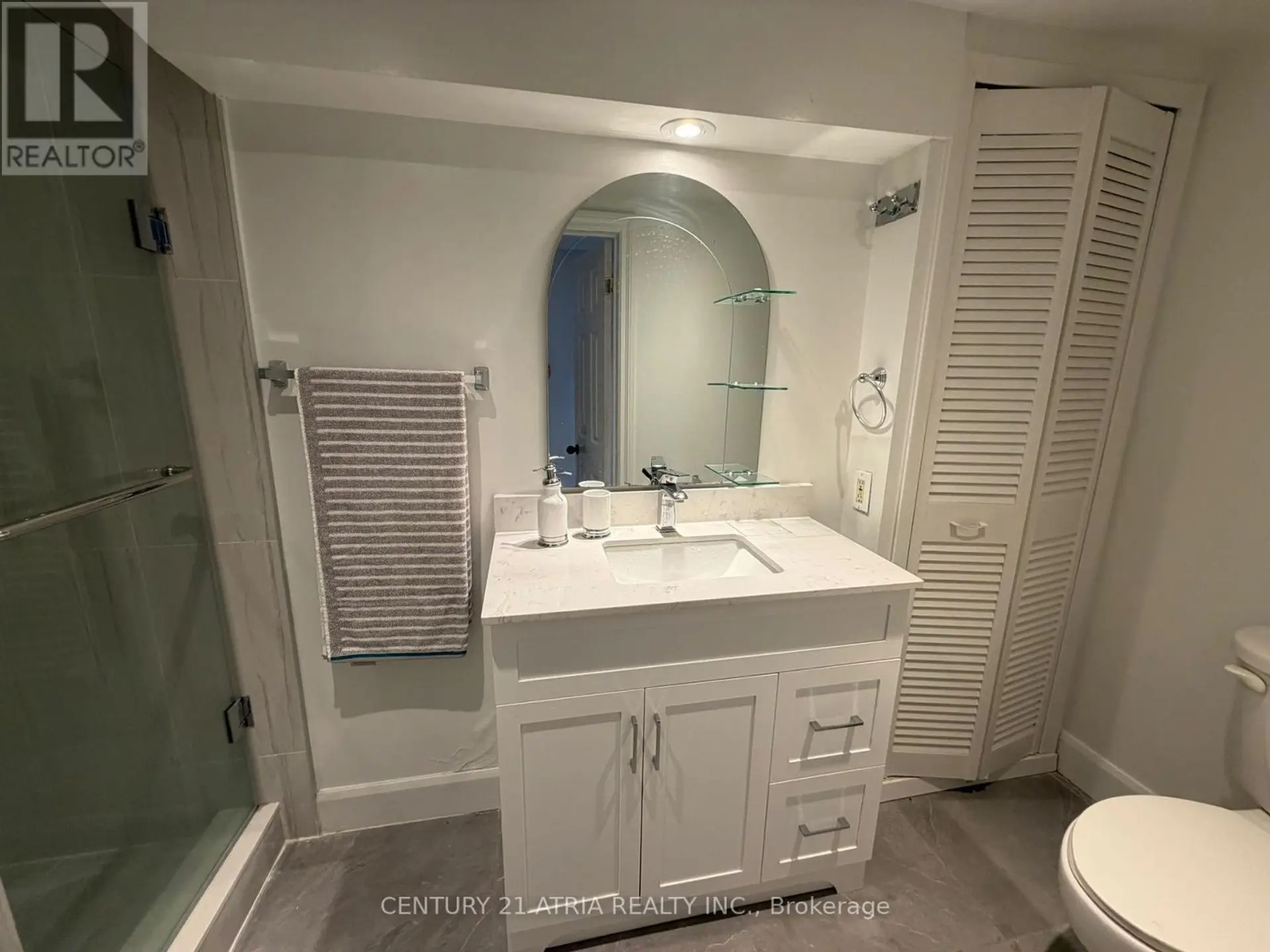 27 WATERBEND DRIVE - Image 11