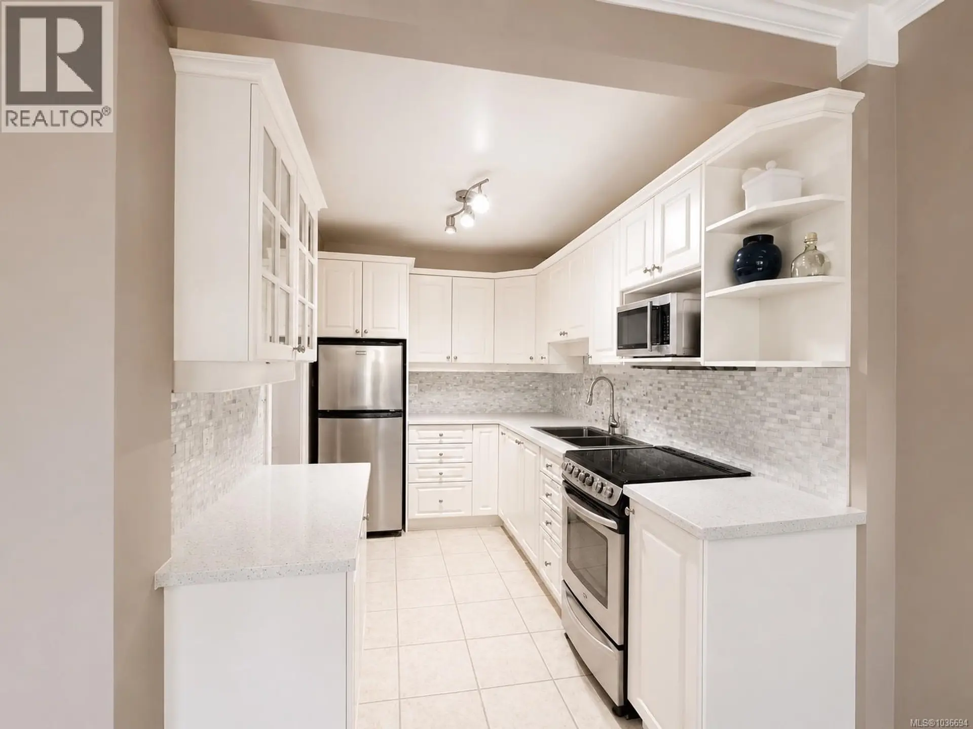 #410 3277 Glasgow Ave - Image 7