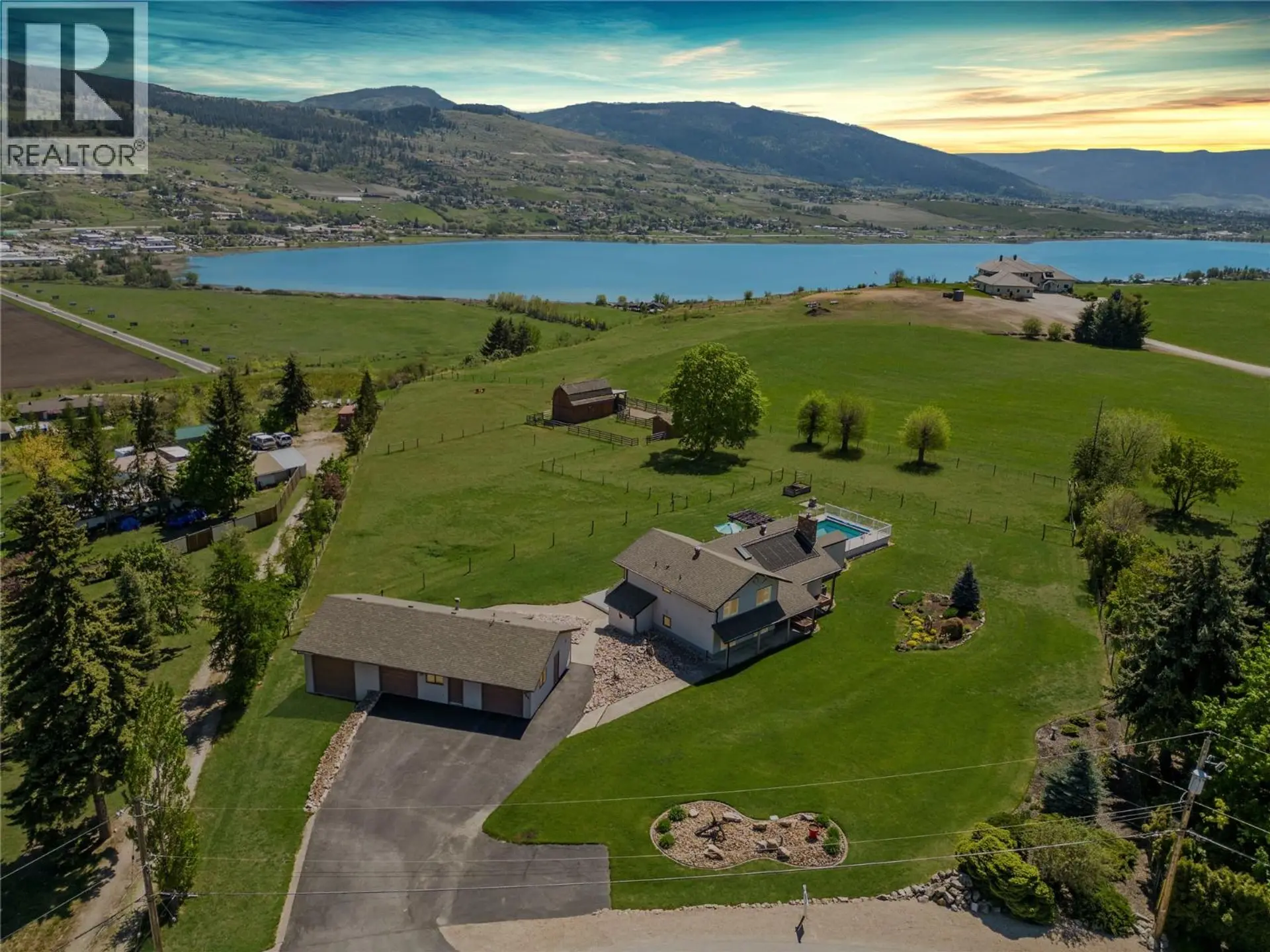 Property at 186 Stepping Stones Crescent, Spallumcheen, BC