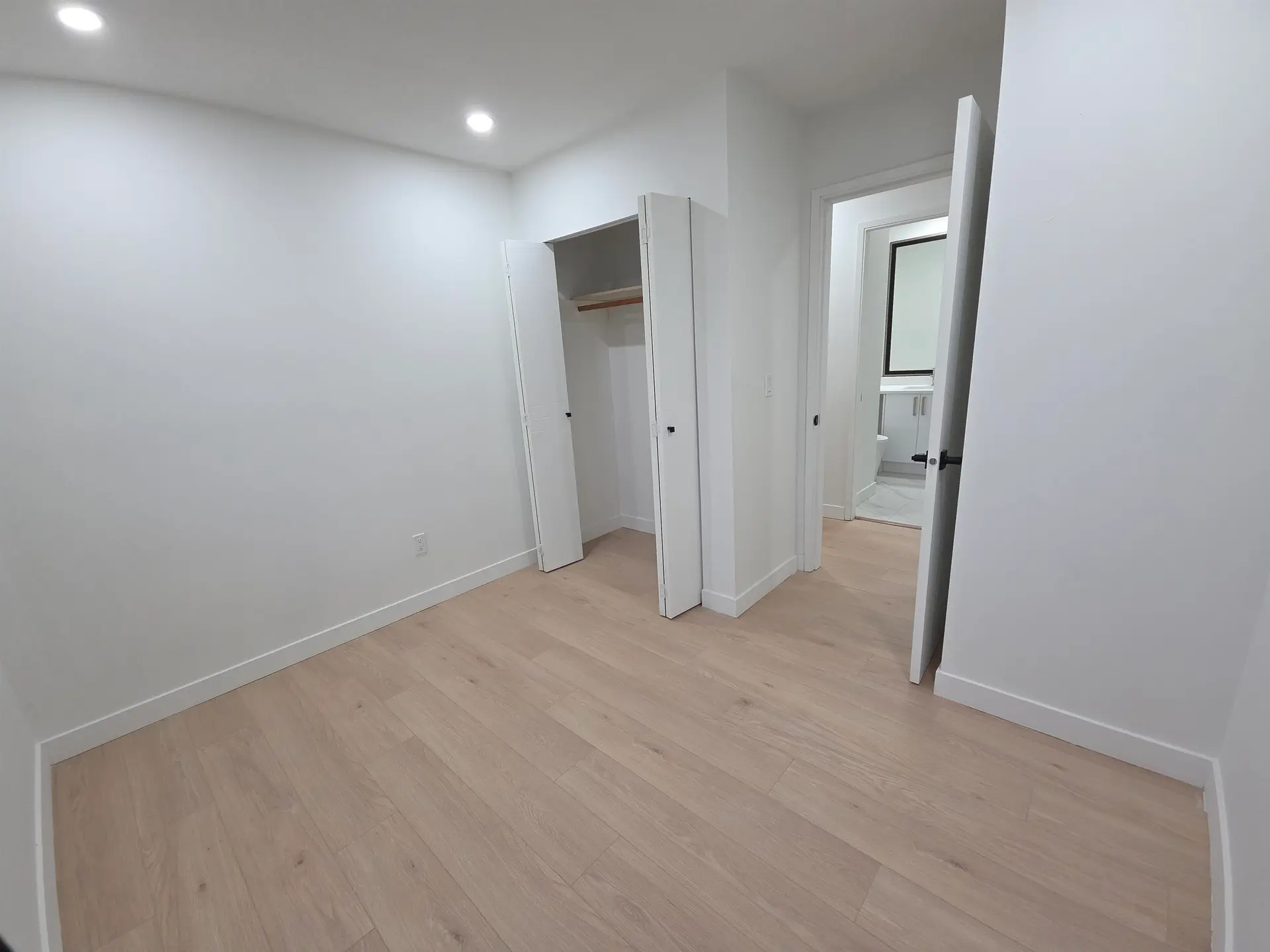 18138 59a Avenue - Image 16