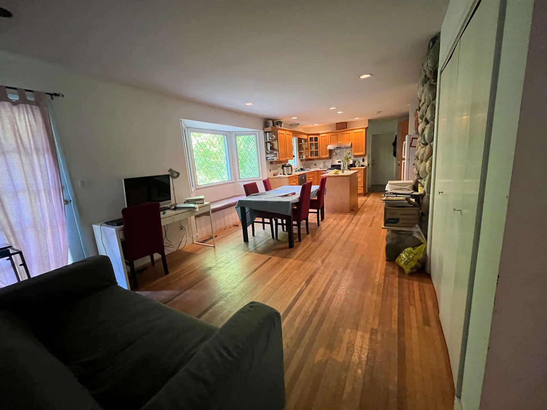 13715 28 Avenue - Image 3