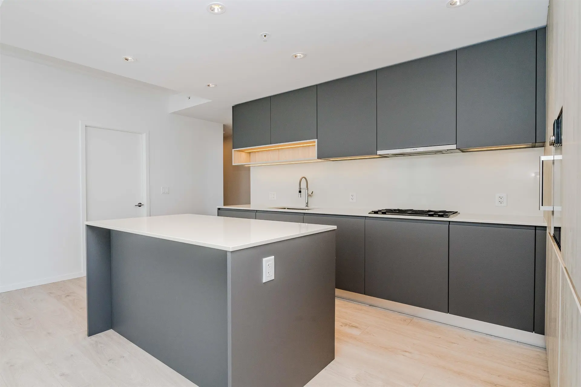 #1213 6808 Minoru Boulevard - Image 8