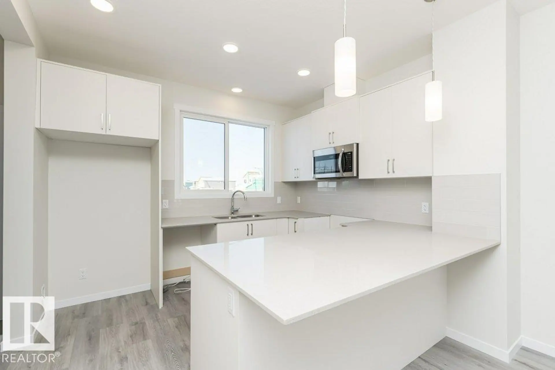 3896 Wren CR NW - Image 5