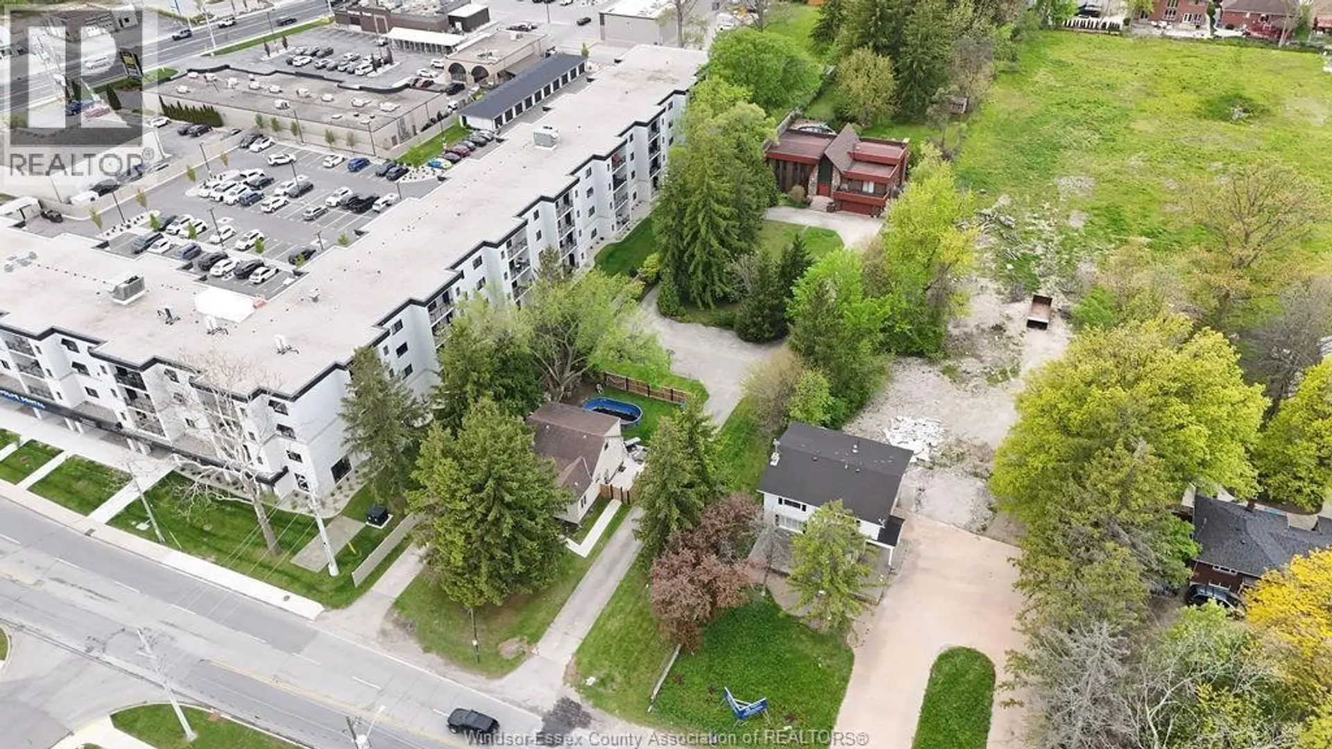 3803 HOWARD AVENUE - Image 4