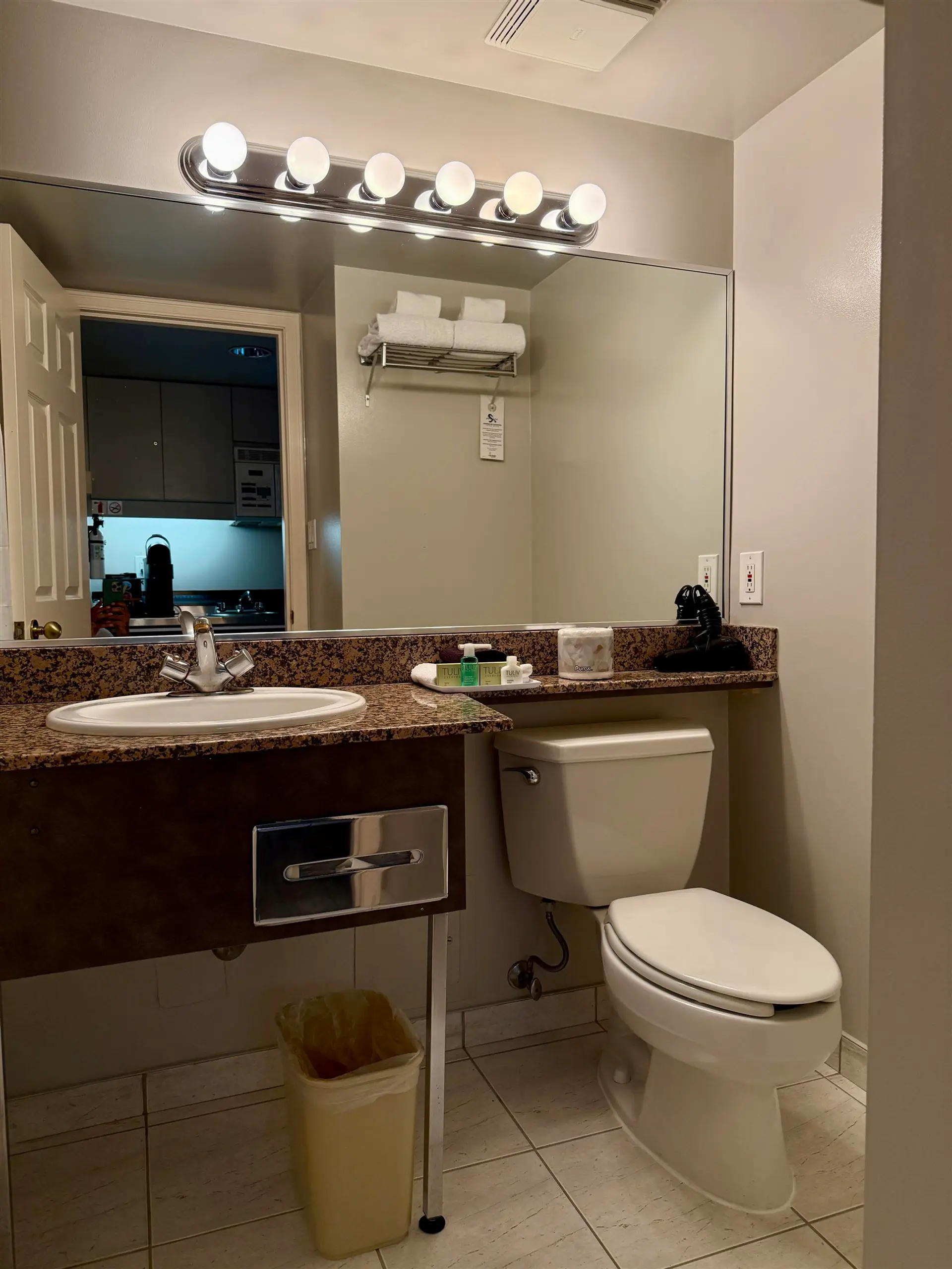 #1808 838 Hamilton Street - Image 6